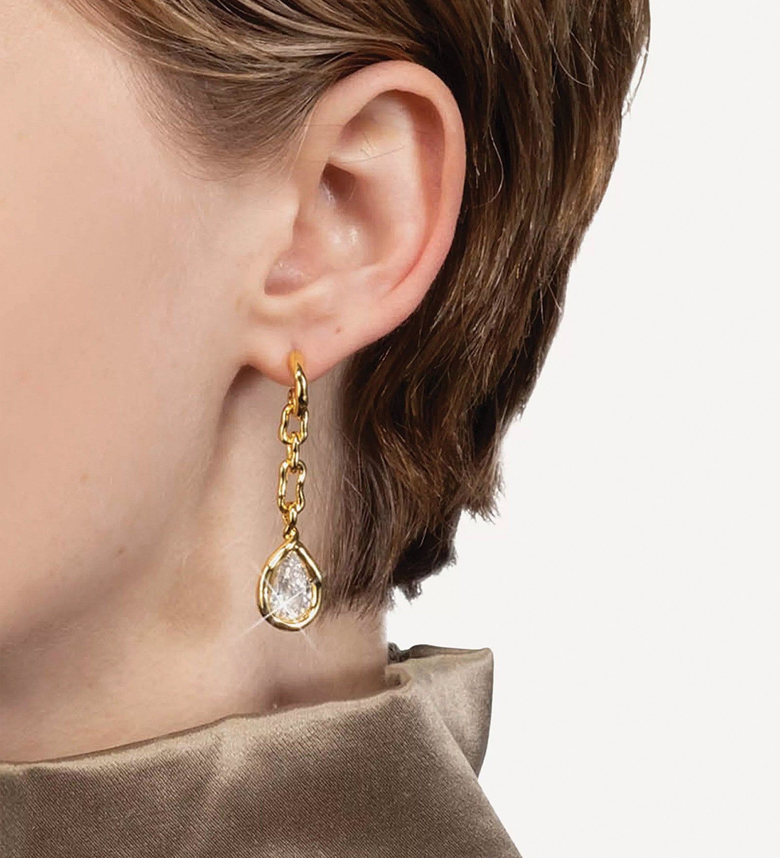 Asterales Gold Link Pear CZ Drop Earring 14k Gold Plated, Cubic Zirconia