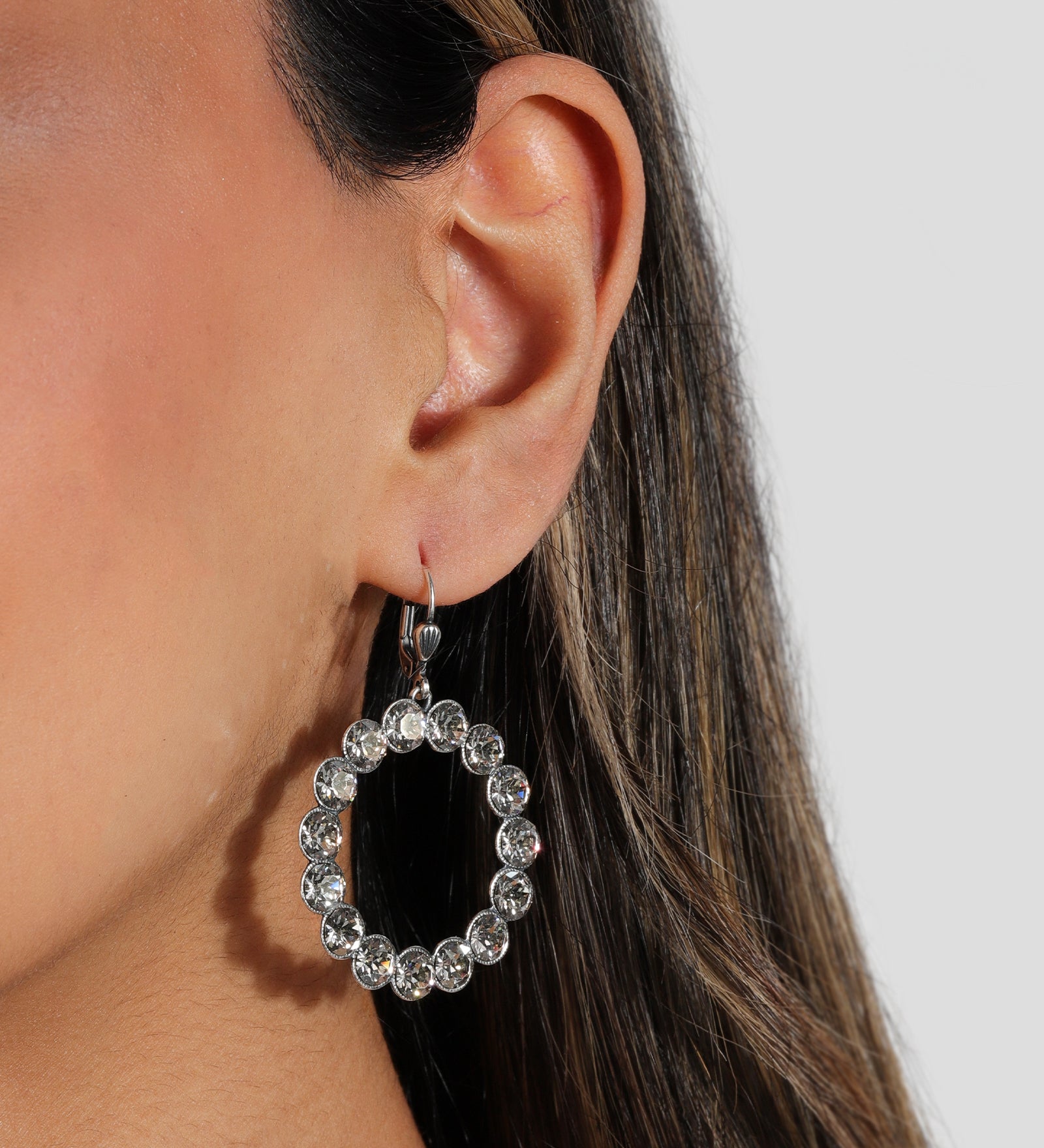 Round Crystal Ring Hooks Silver Plated, White Crystal