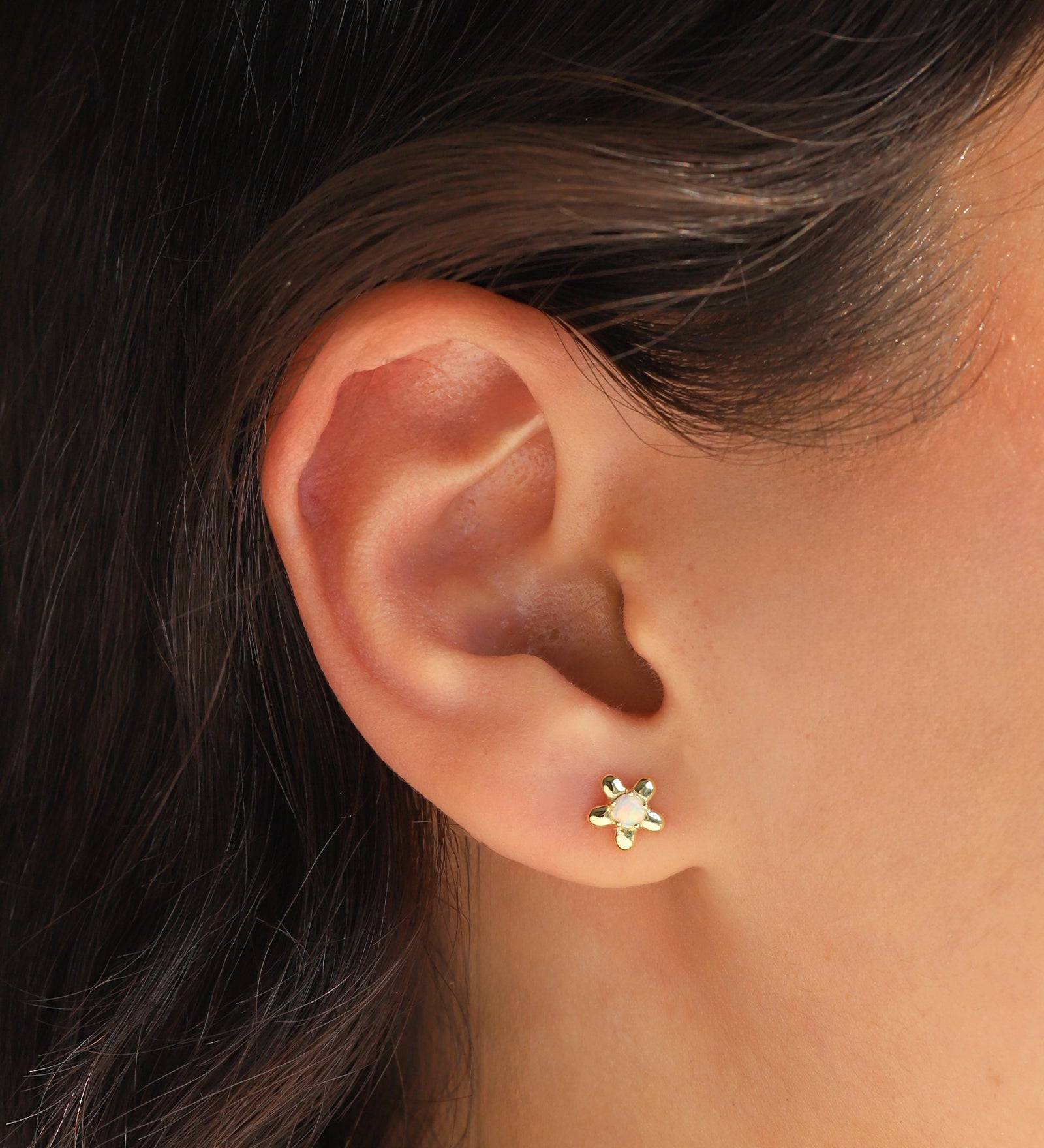 Quiet Icon-Daisy Stone Stud-Earrings-Blue Ruby Jewellery-Vancouver Canada