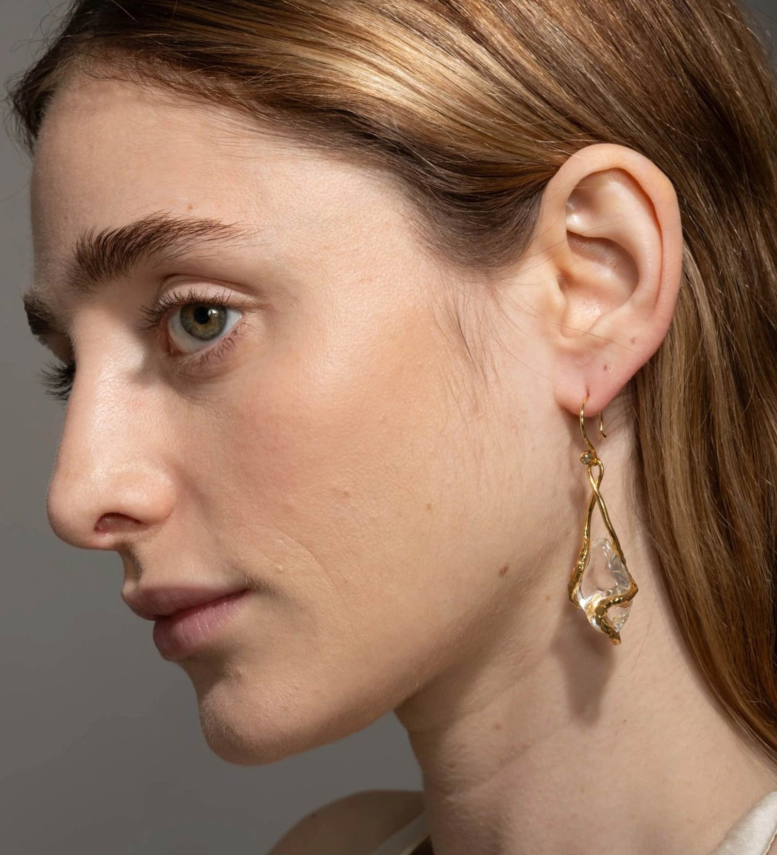Liquid Vine Lucite Suspended Raindrop Wire Earrings 14k Gold Plated, Clear Lucite