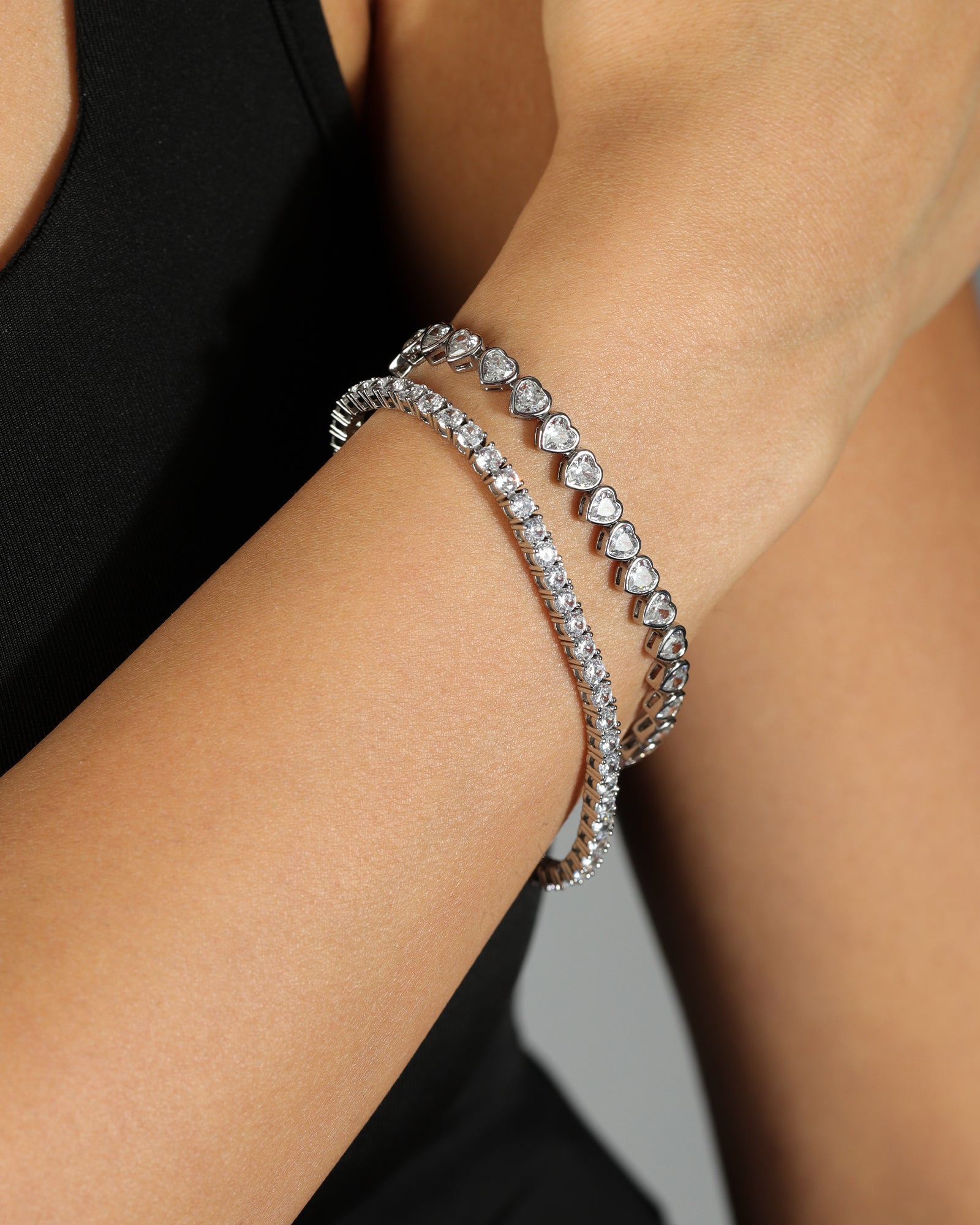 Tennis Heart Bezel CZ Bracelet Rhodium Plated, Cubic Zirconia