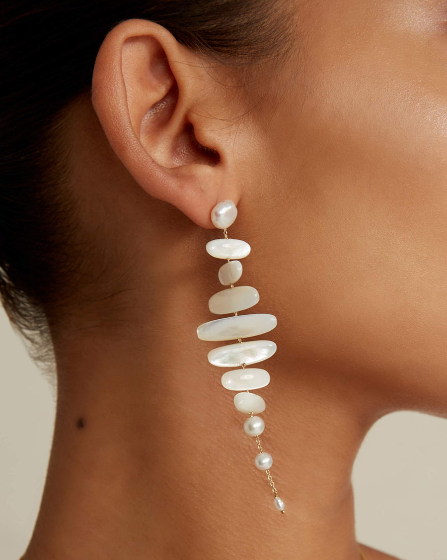 Mizumi Earrings 18k Gold Vermeil, White Pearl