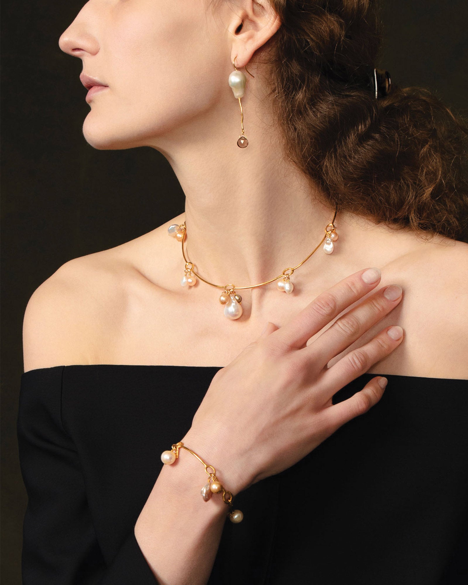 Pearl Station Collar 18k Gold Plated, Assorted Pearls
