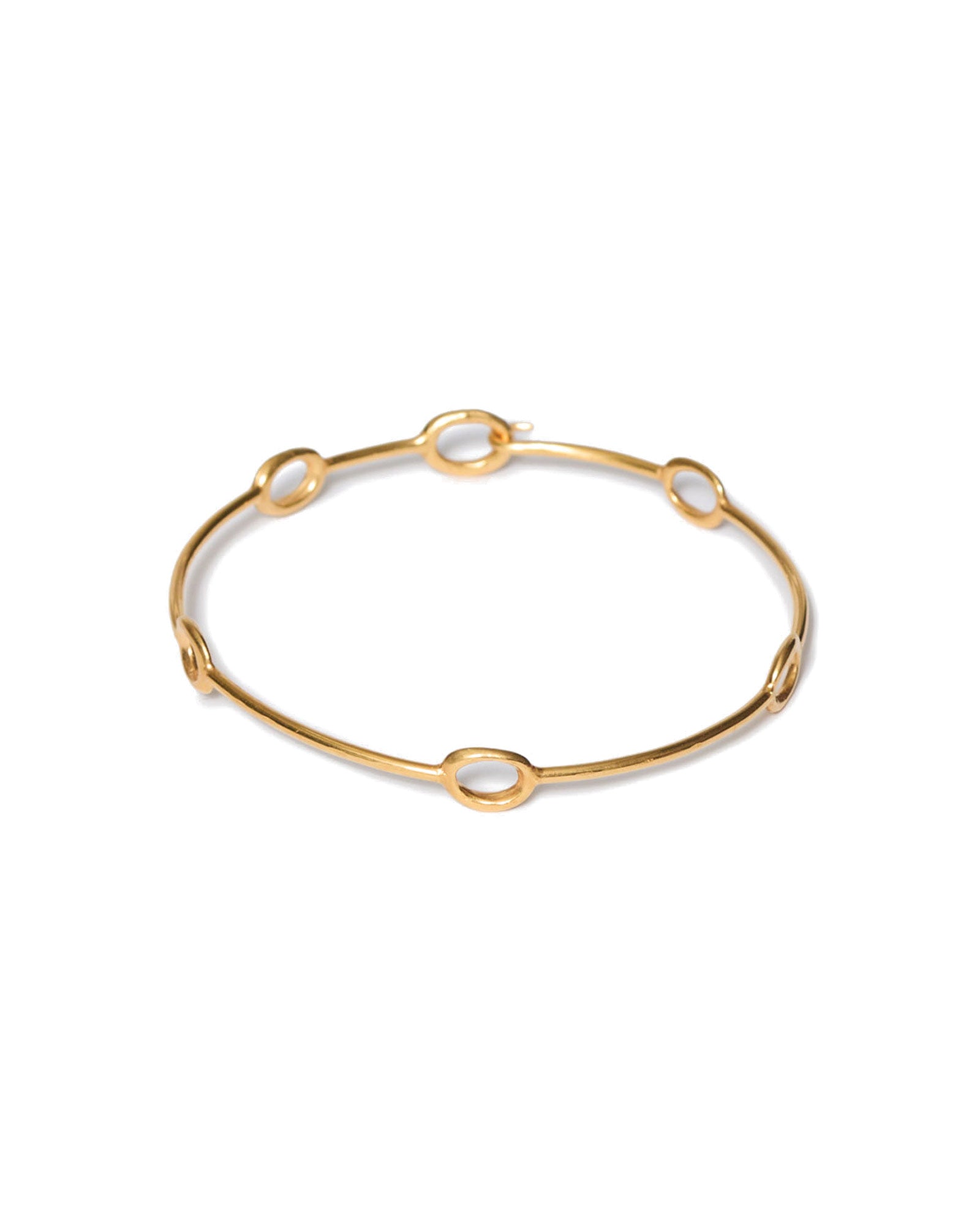 Oval Cut Out Bangle 18k Gold Plated