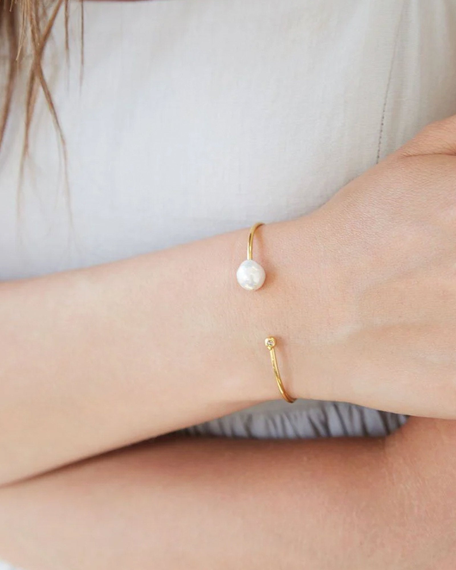 White Pearl and Gold Diamond Cuff 18k Gold Vermeil, White Pearl, Champagne Diamond