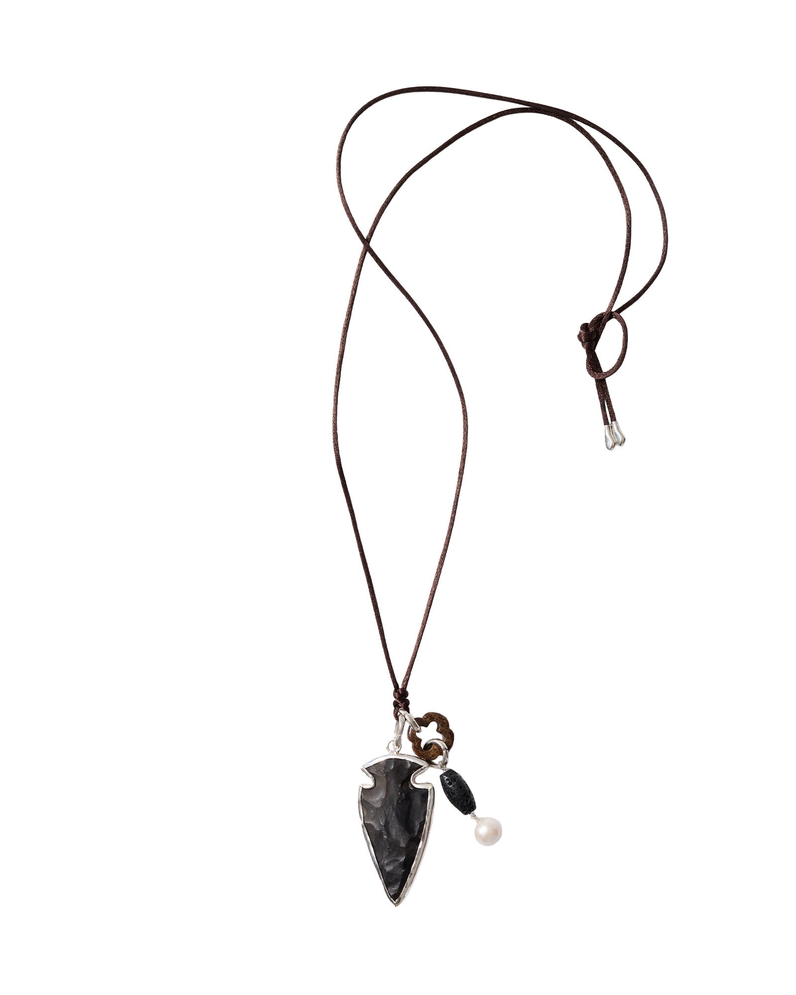 Arrowhead Chrm Satin Nk Sterling Silver, Slate, White Pearl