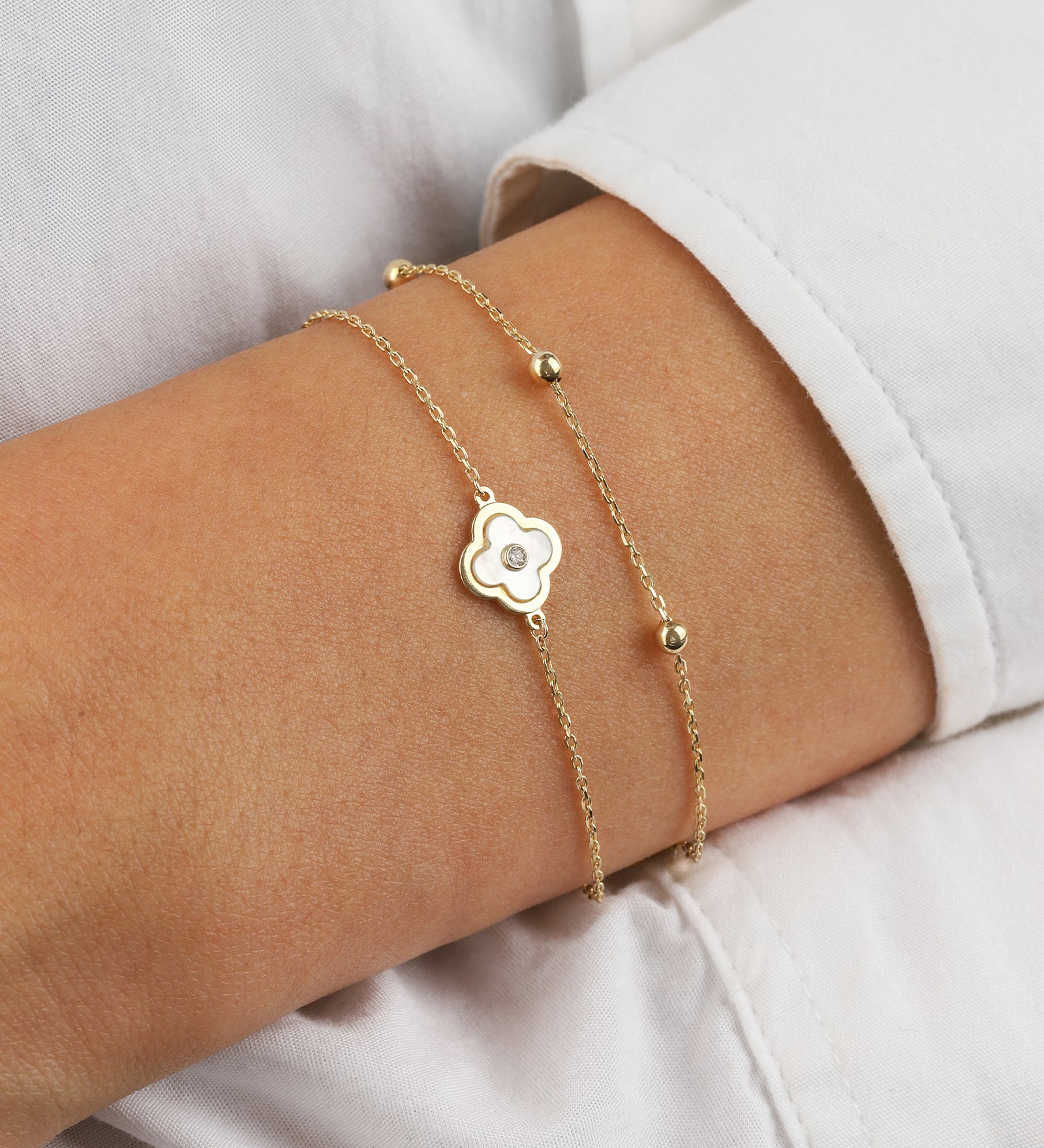 Goldhive-Mother of Pearl Clover Chain Bracelet-Bracelets-Blue Ruby Jewellery-Vancouver Canada