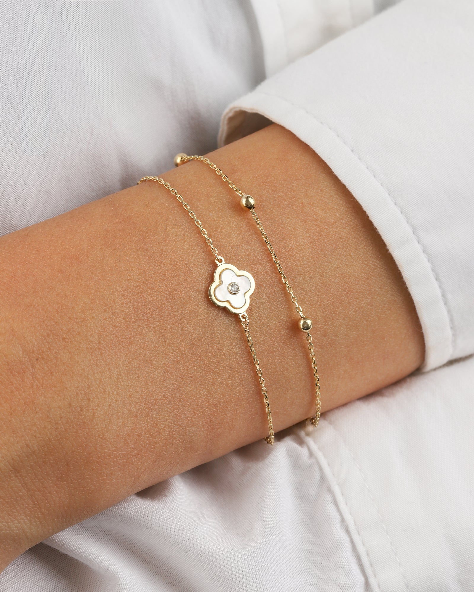 Goldhive-Mother of Pearl Clover Chain Bracelet-Bracelets-Blue Ruby Jewellery-Vancouver Canada