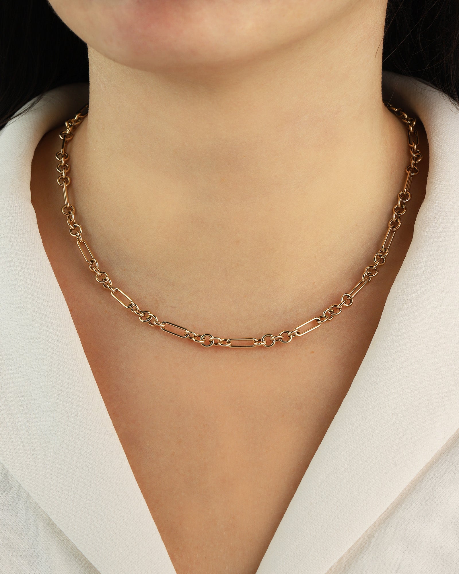 Goldhive-Sculpted Oval Chain Necklace-Necklaces-Blue Ruby Jewellery-Vancouver Canada