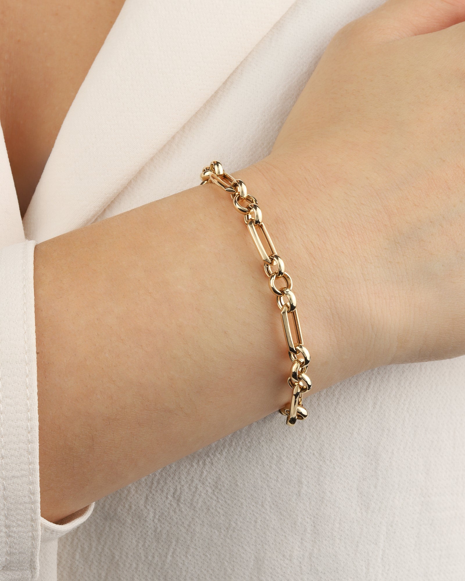 Goldhive-Layered Link Chain Bracelet-Blue Ruby Jewellery-Vancouver Canada