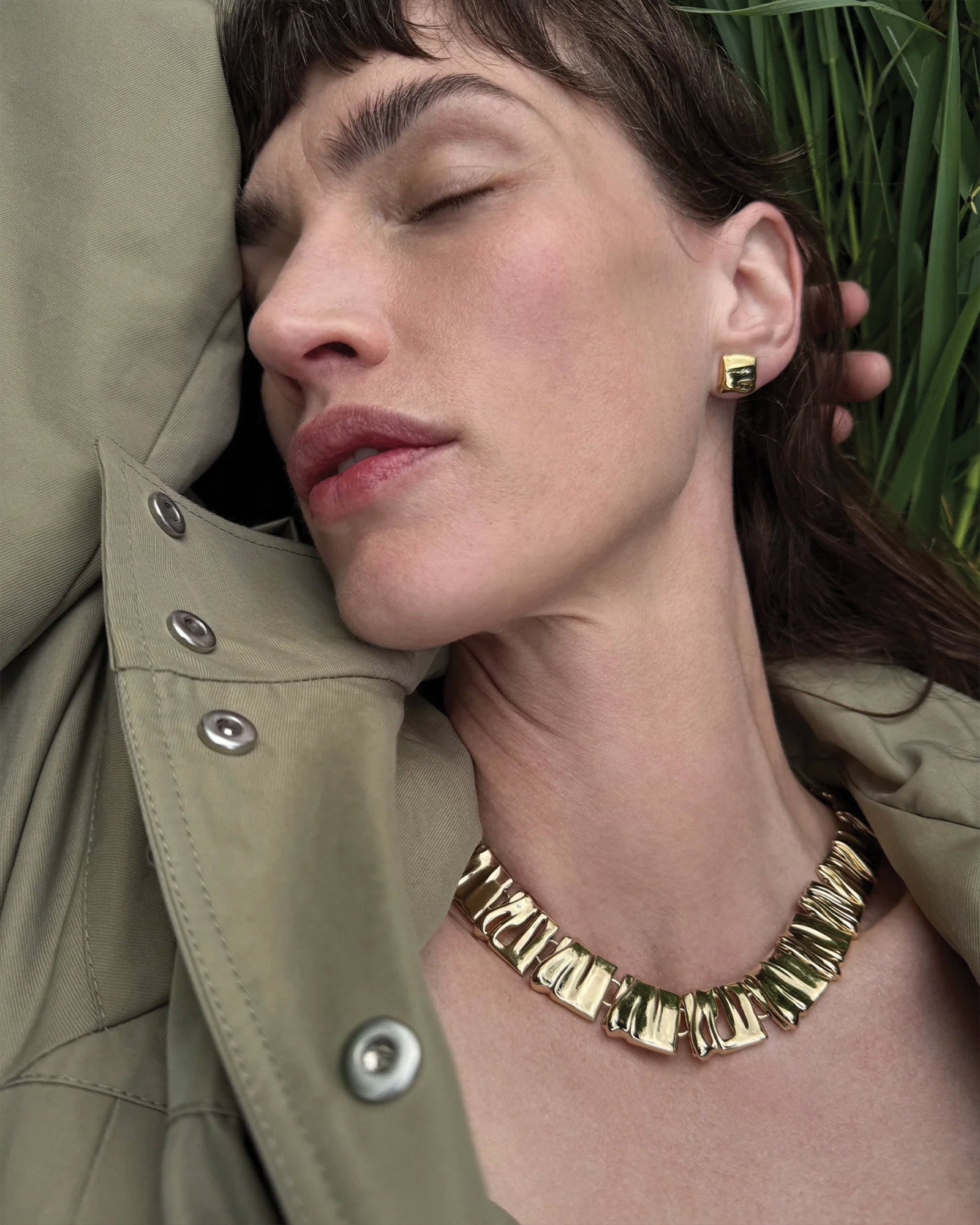 Sundra Collar Gold Tone Dipped