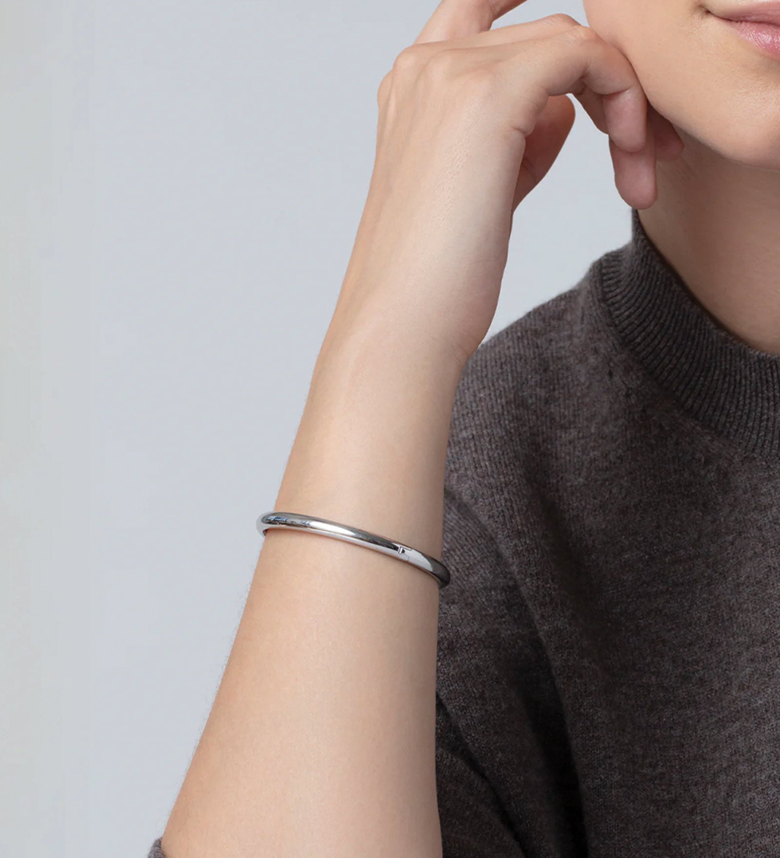 Remi Bangle Platinum Plated Steel / MED