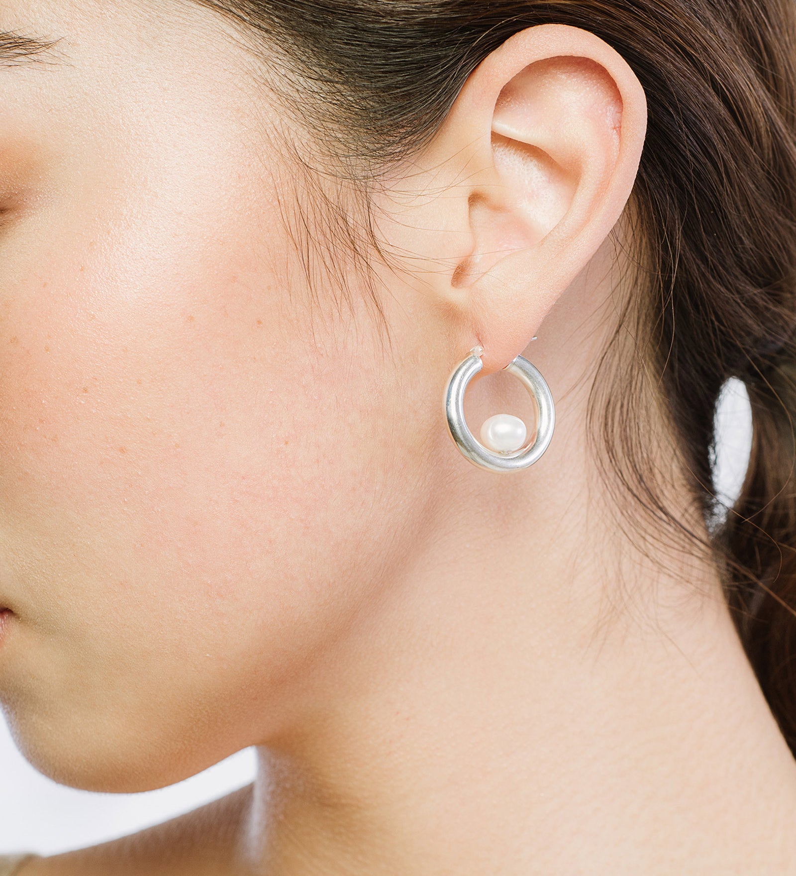 Luna Hoops Sterling Silver, White Pearl