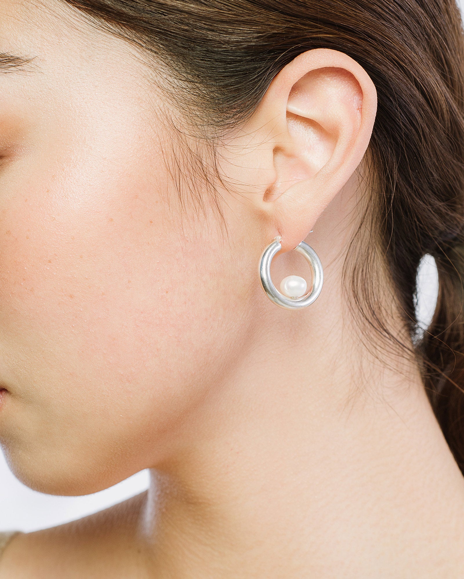 Luna Hoops Sterling Silver, White Pearl