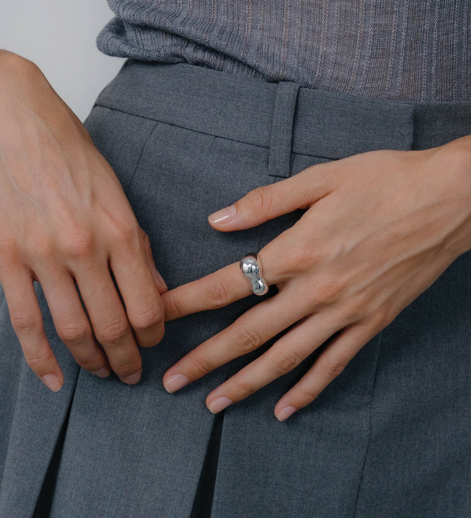 Willa Ring Sterling Silver / 6
