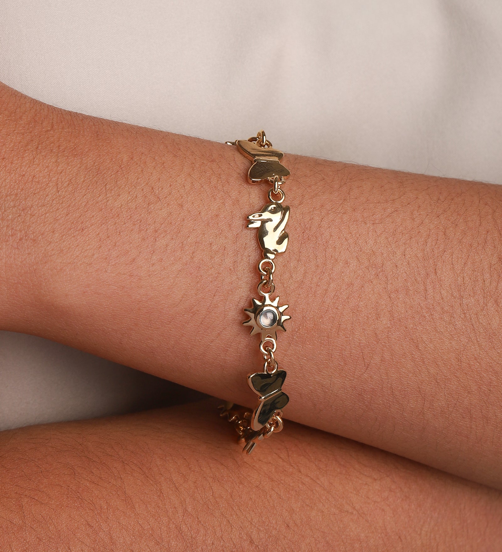 Kara Yoo-Alice Bracelet-Bracelets-Blue Ruby Jewellery-Vancouver Canada