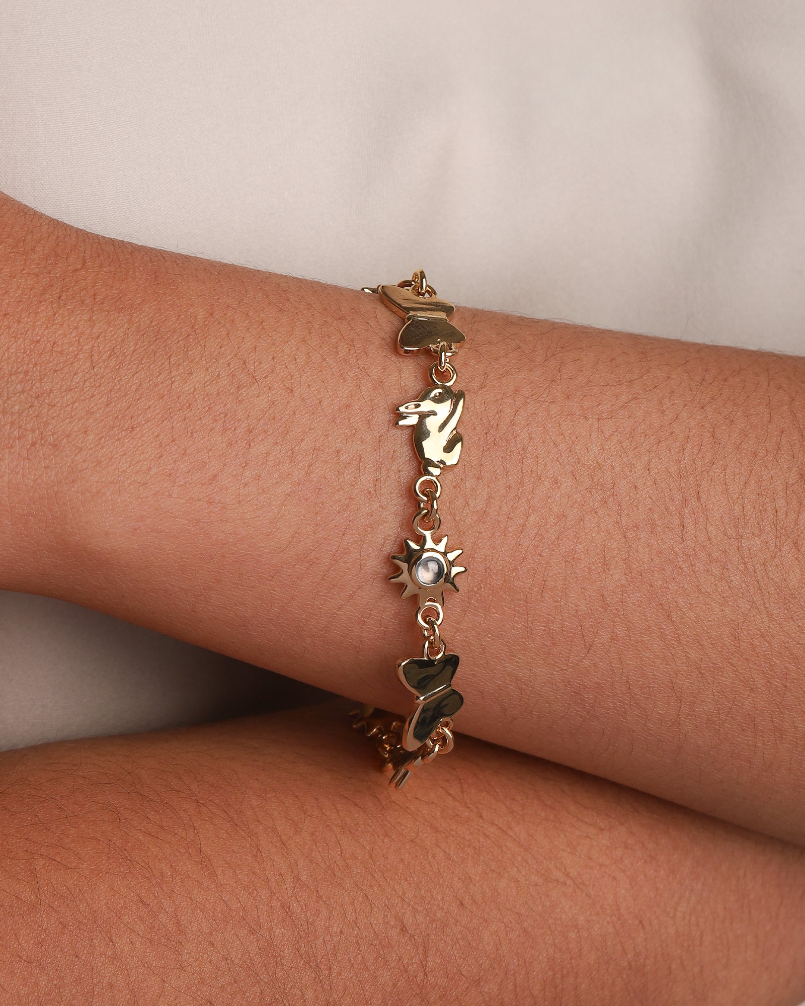 Kara Yoo-Alice Bracelet-Bracelets-Blue Ruby Jewellery-Vancouver Canada