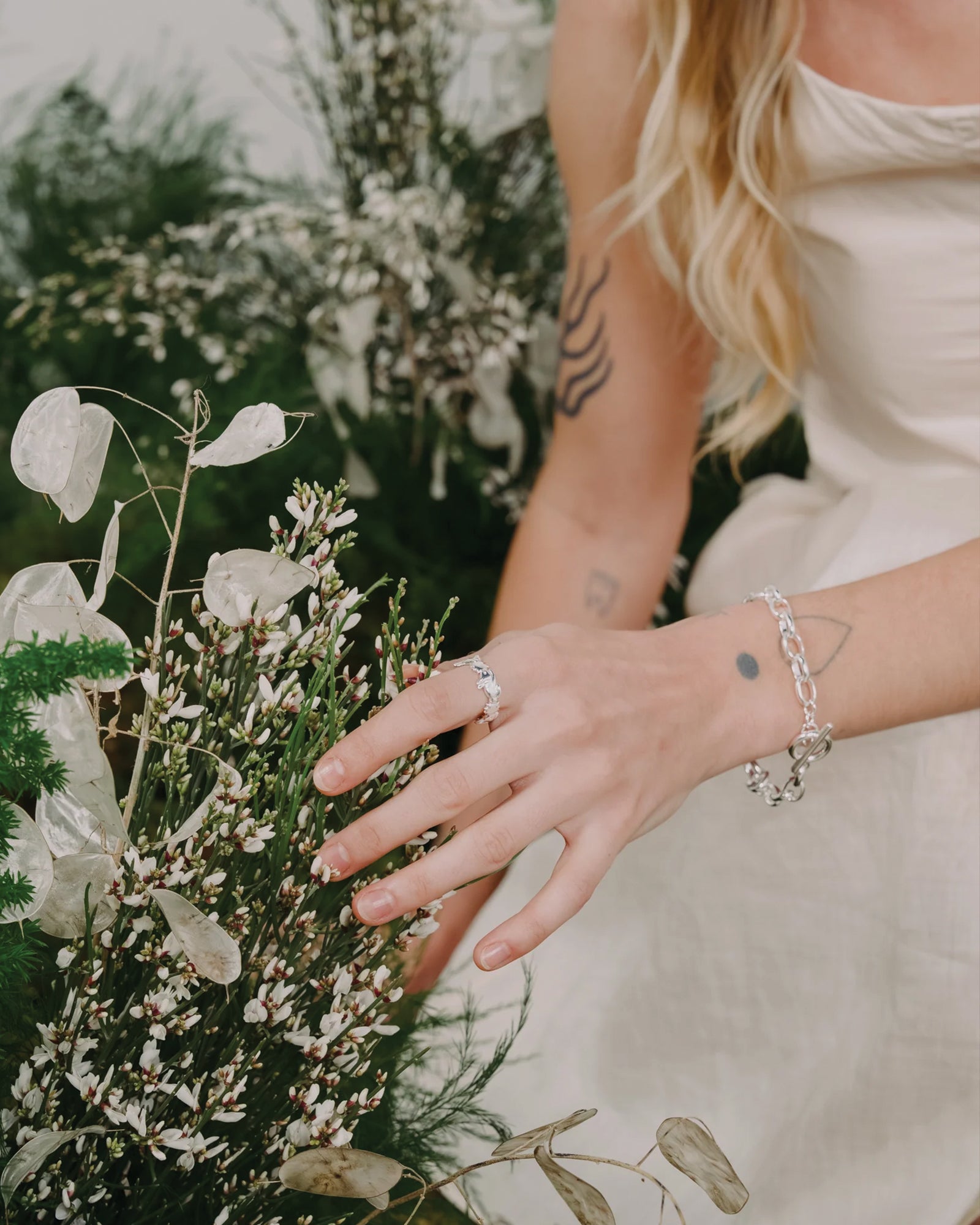 Kara Yoo-Alice Ring-Rings-Blue Ruby Jewellery-Vancouver Canada