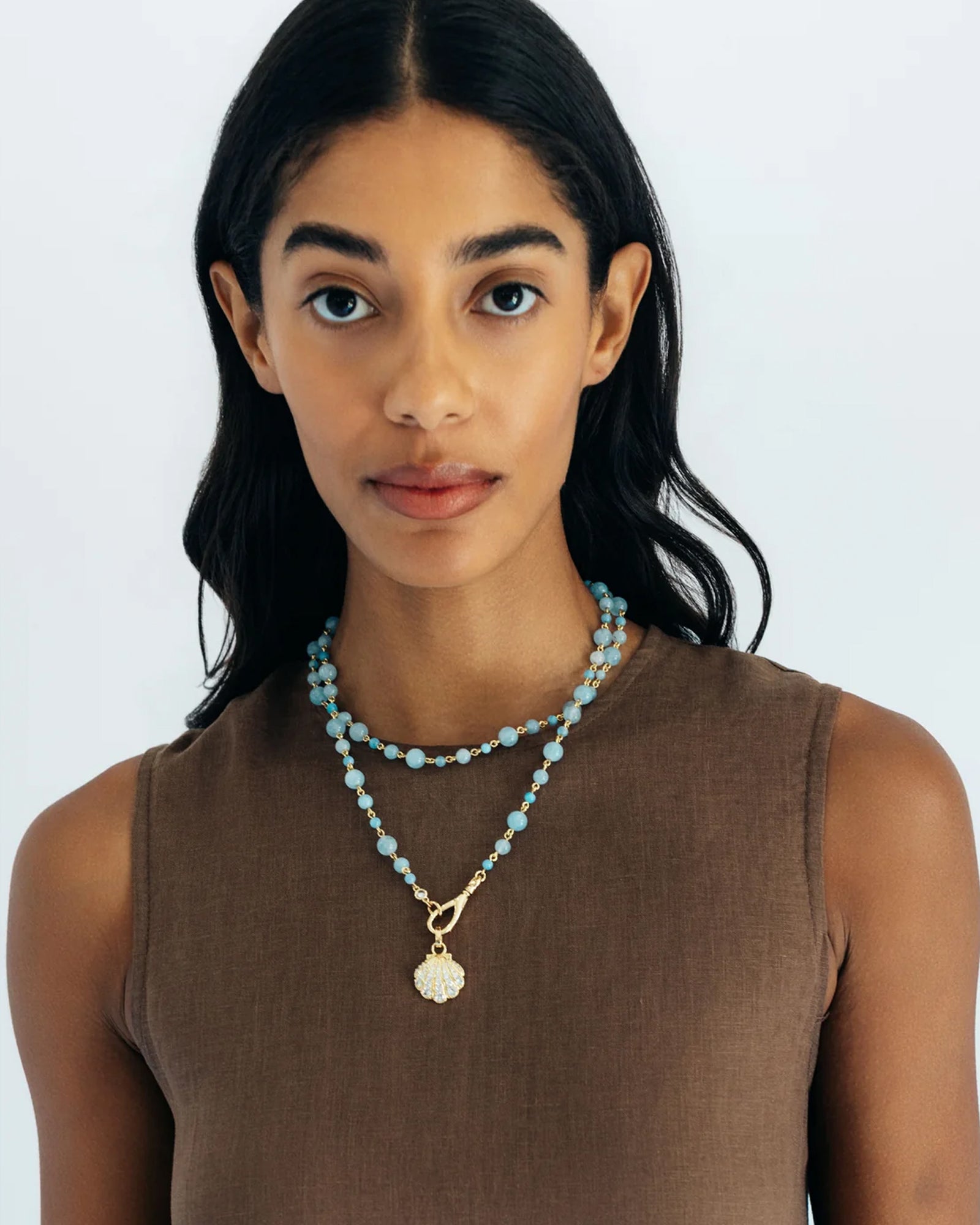 Darya Shell Necklace 18k Gold Plated, Blue Jade, Cubic Zirconia