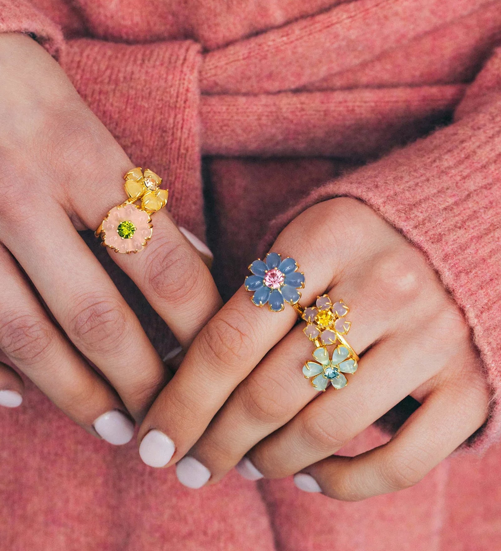 Emeline Flower Ring 18k Gold Plated, Glass Stones / 6