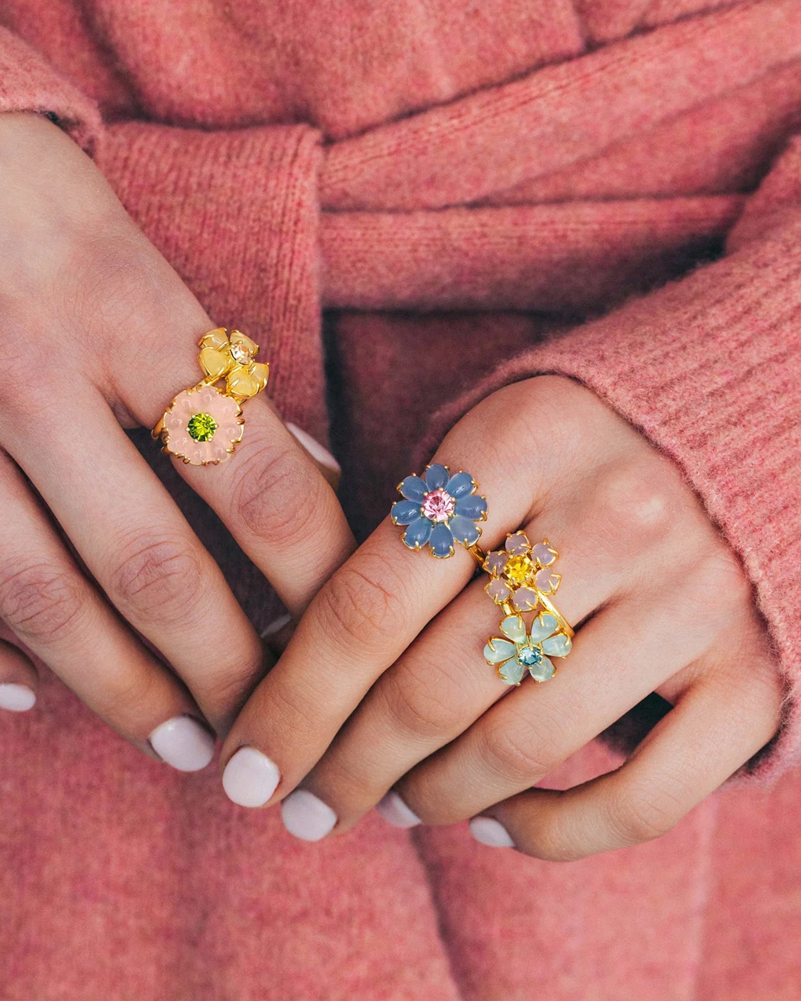 Emeline Flower Ring 18k Gold Plated, Glass Stones / 6