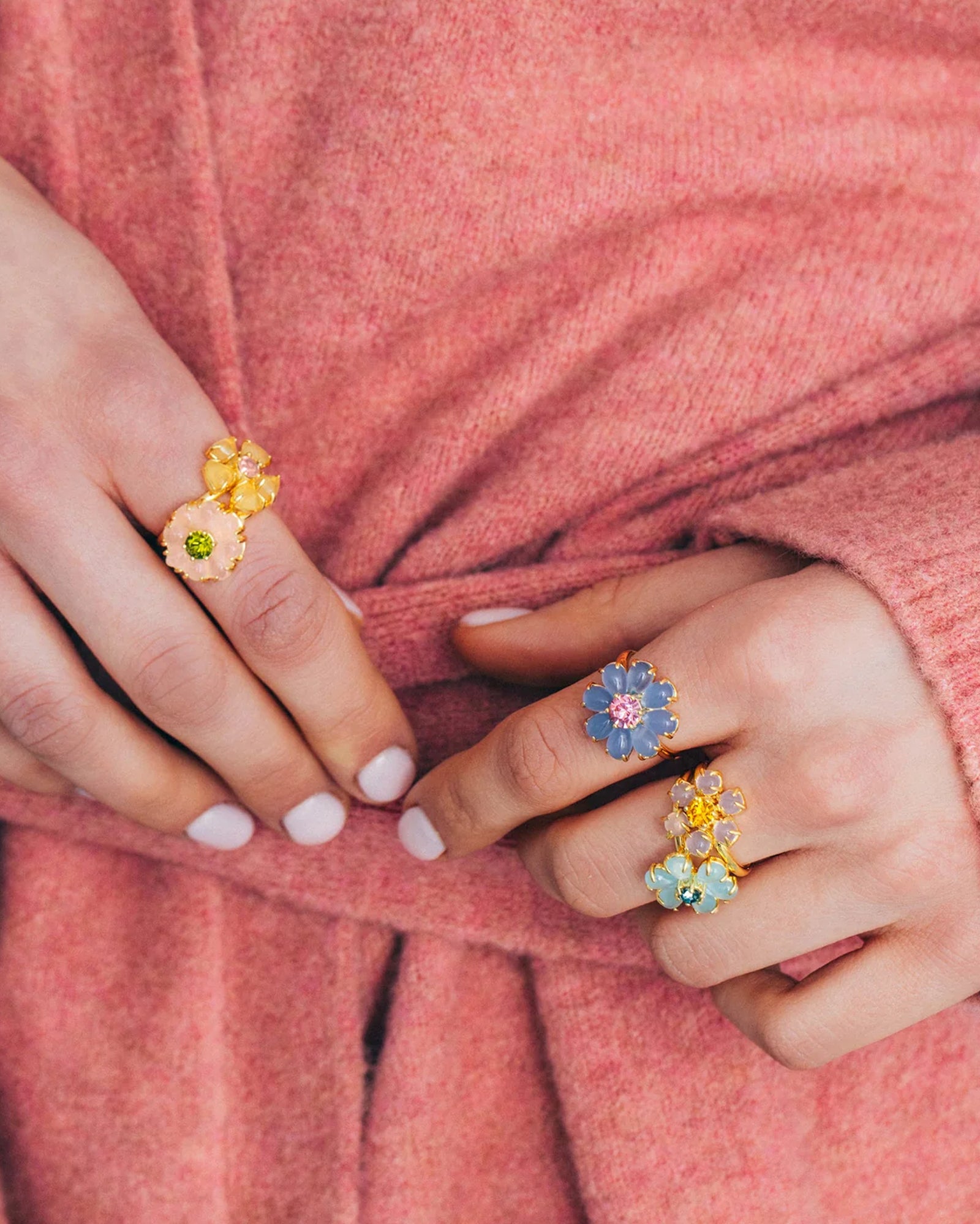 Emeline Flower Ring 18k Gold Plated, Glass Stones / 6