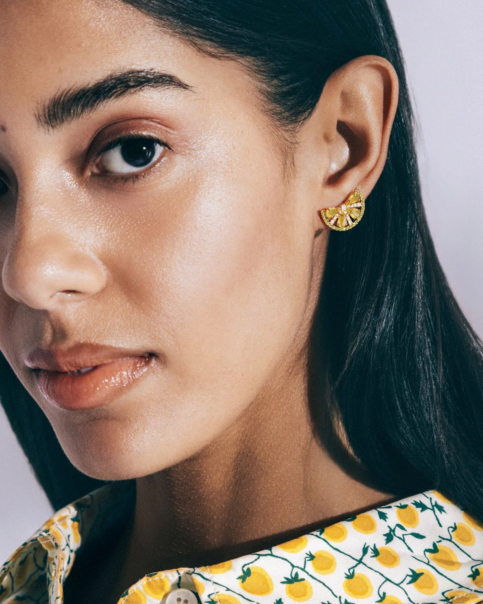 Lime Slice Studs 18k Gold Plated, Glass Stones