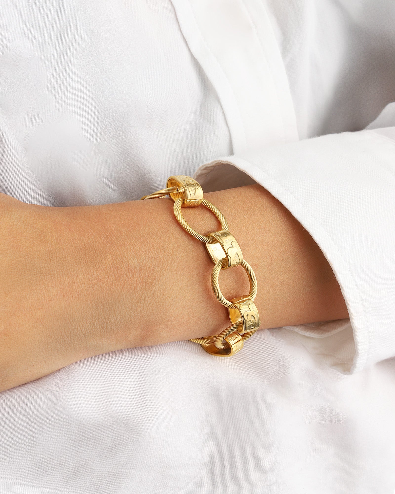 La Vie Parisienne-Oval Link Stamped Chain Bracelet-Bracelets-Blue Ruby Jewellery-Vancouver Canada