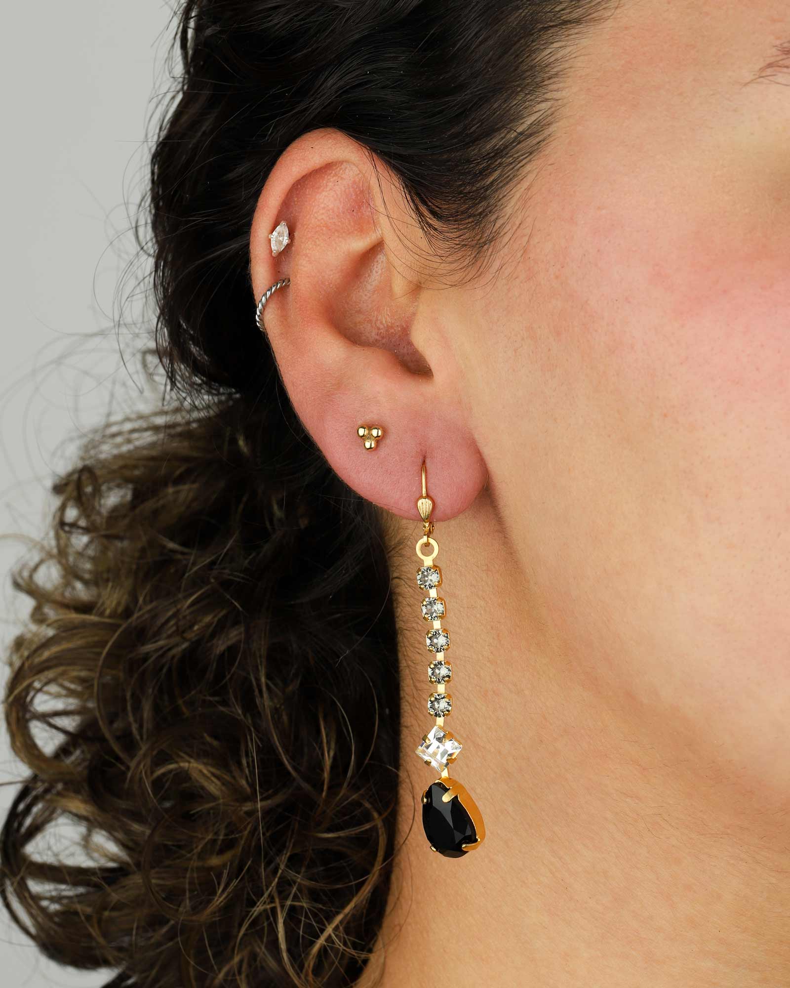 Crystal Chain Teardrop Hooks 14k Gold Plated, Black Crystal