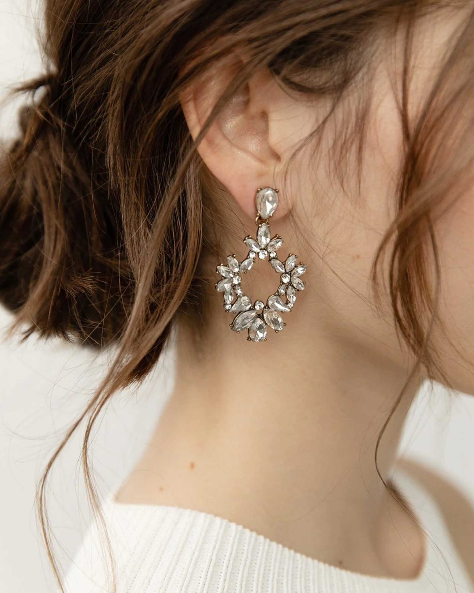 Olivia and piper earrings outlet