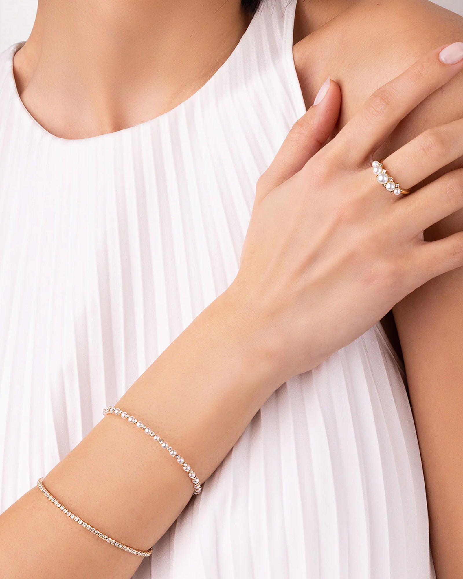 Mia Ring 14k Gold Plated, Cubic Zirconia, White Pearl / 5