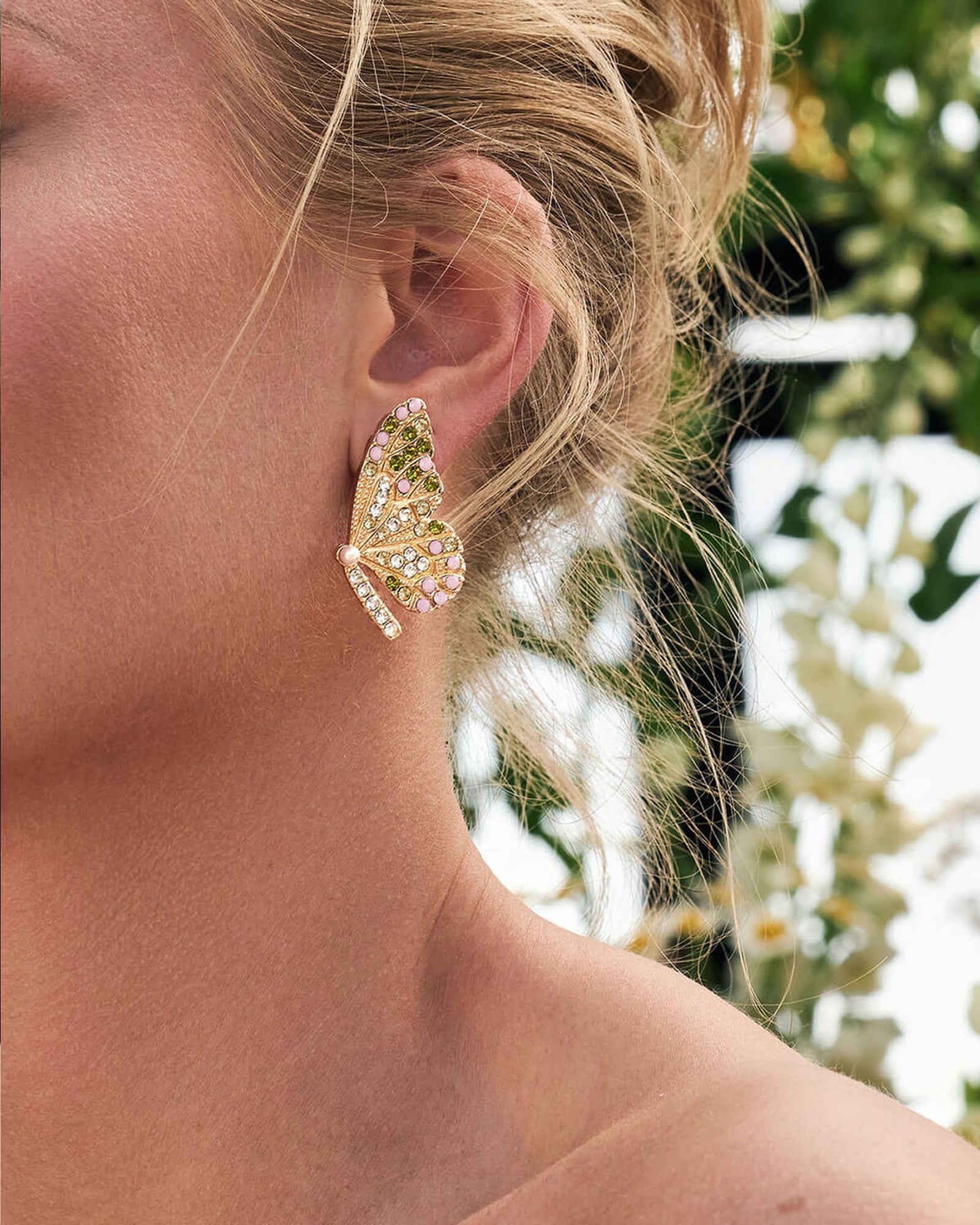 Mariposa Earrings 14k Gold Plated, Pearls, Crystals