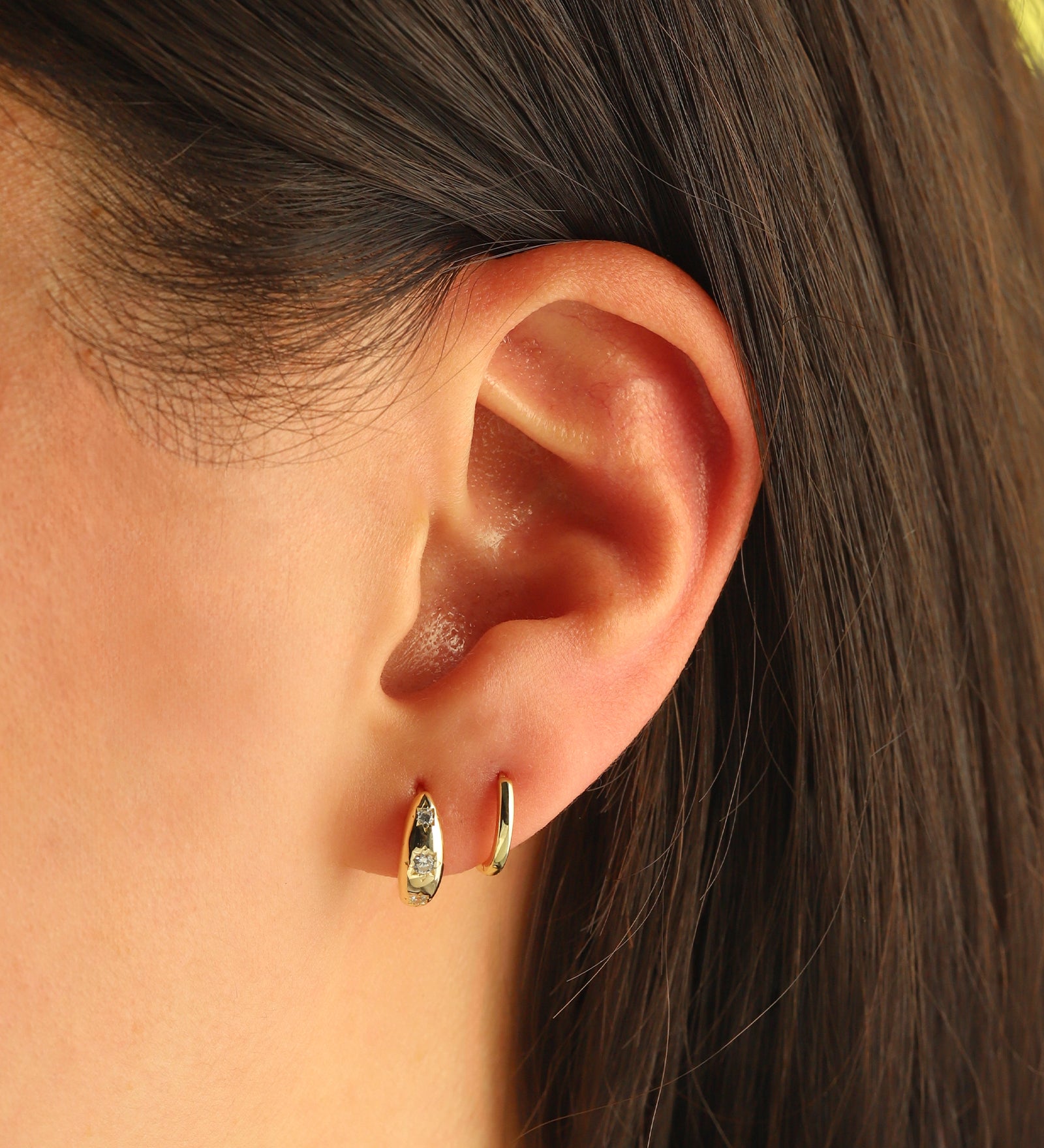 Quiet Icon-Classic Rounded Single Huggie I 10mm-Earrings-Blue Ruby Jewellery-Vancouver Canada