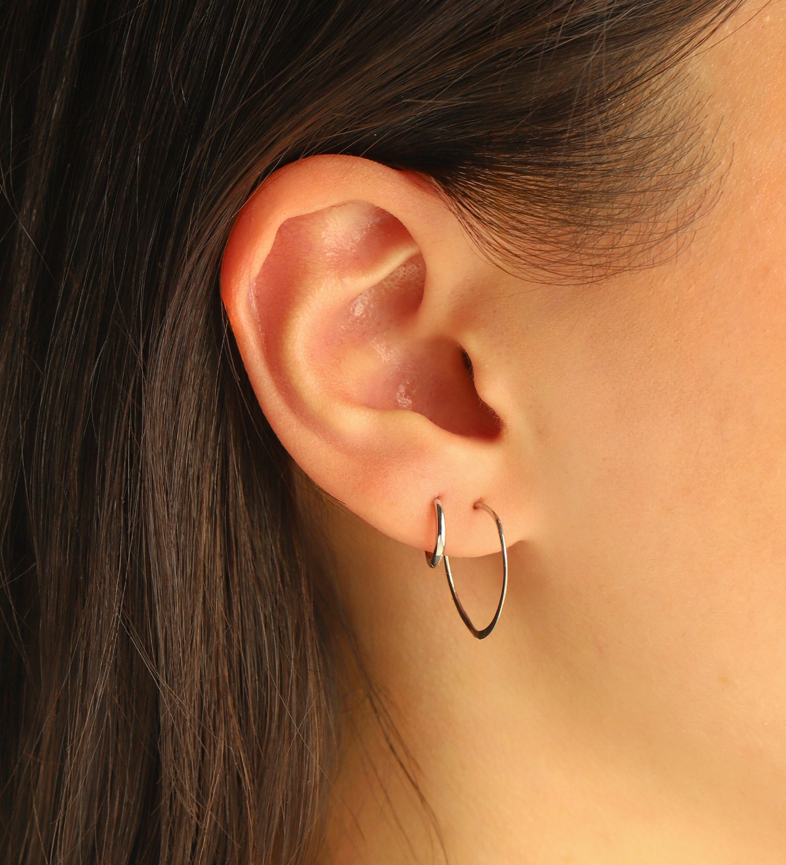 Quiet Icon-Classic Rounded Single Huggie I 10mm-Earrings-Blue Ruby Jewellery-Vancouver Canada