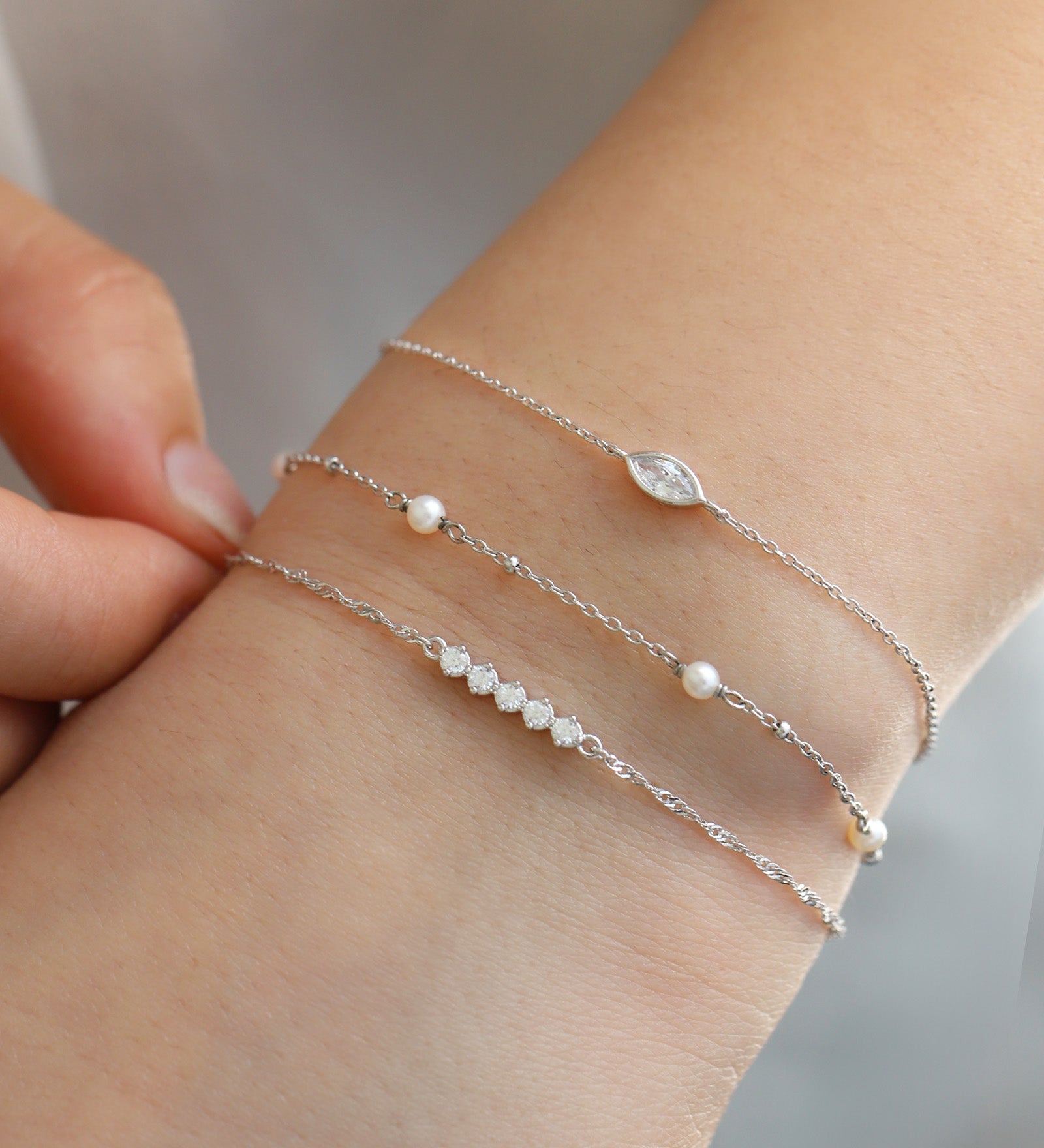 Quiet Icon-Pearl Ball Chain Bracelet-Bracelets-Blue Ruby Jewellery-Vancouver Canada