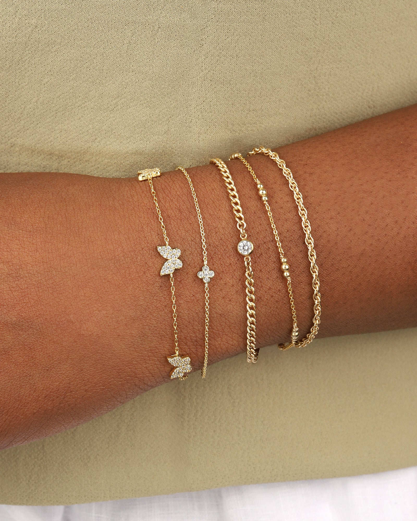 Quiet Icon-Petite Clover Bracelet-Bracelets-Blue Ruby Jewellery-Vancouver Canada