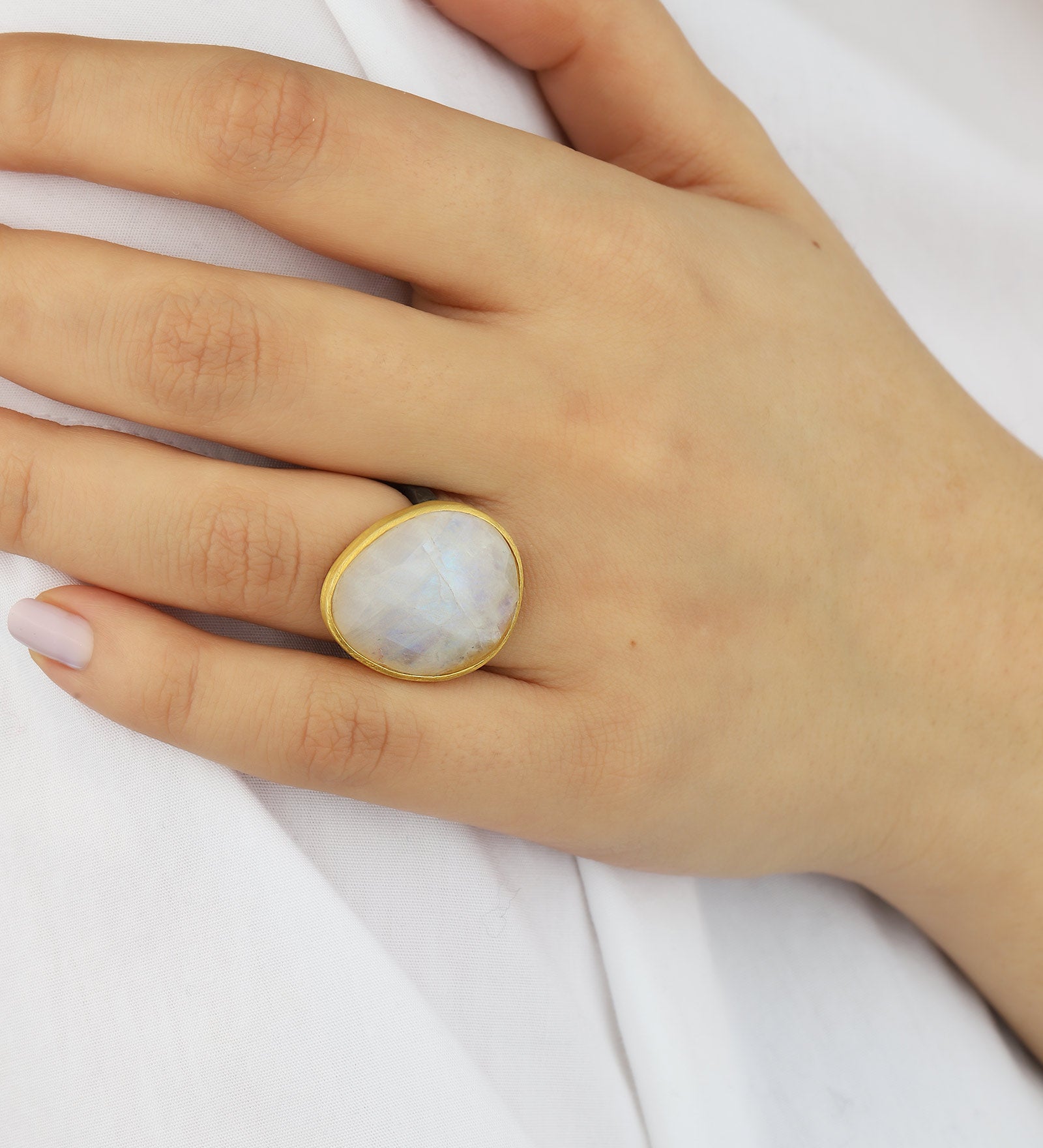 Oval Moonstone Ring 14k Gold Vermeil, Oxidized Sterling Silver / 7