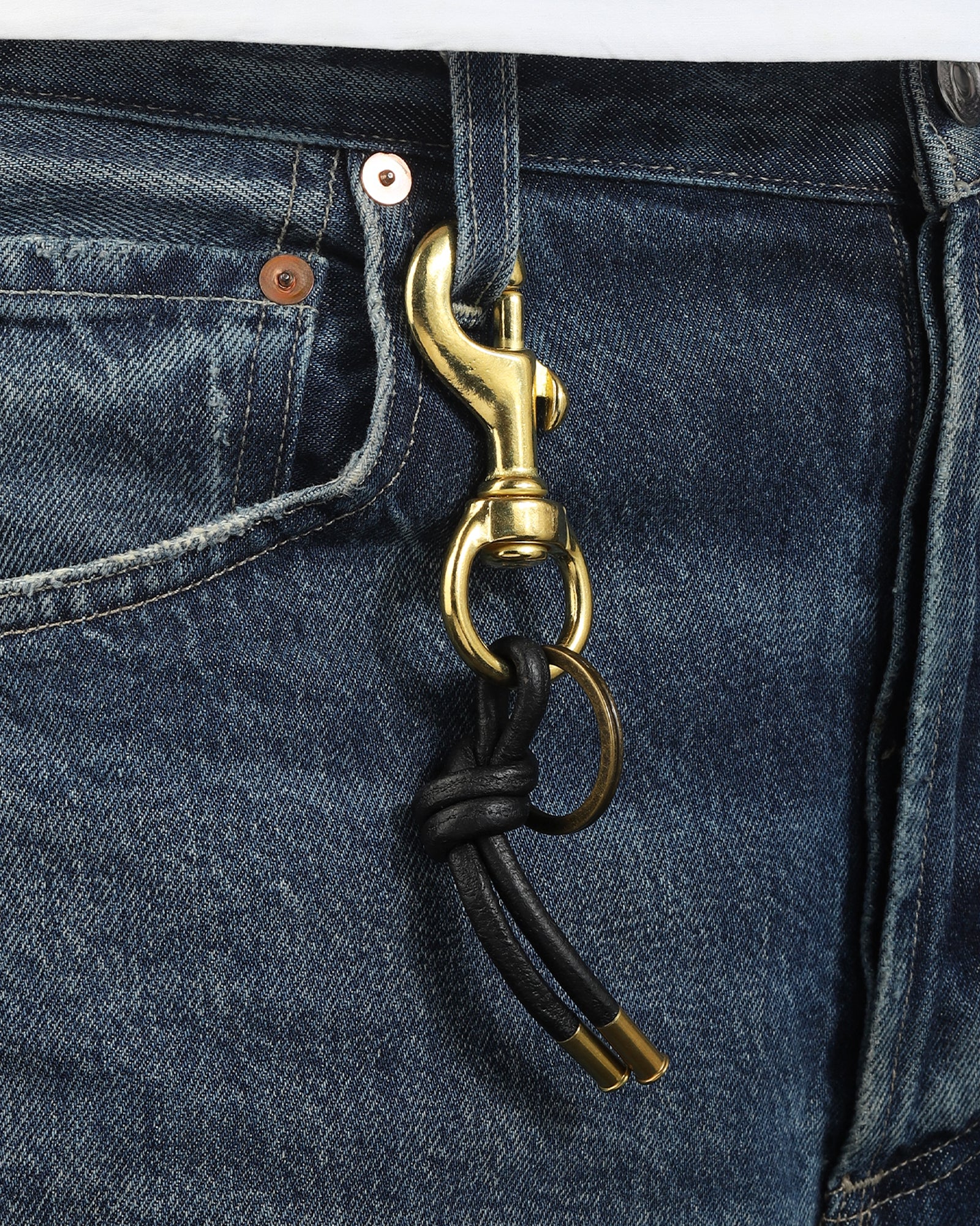 Tres Cuervos-Leather Knot Keychain-Accessories-Blue Ruby Jewellery-Vancouver Canada