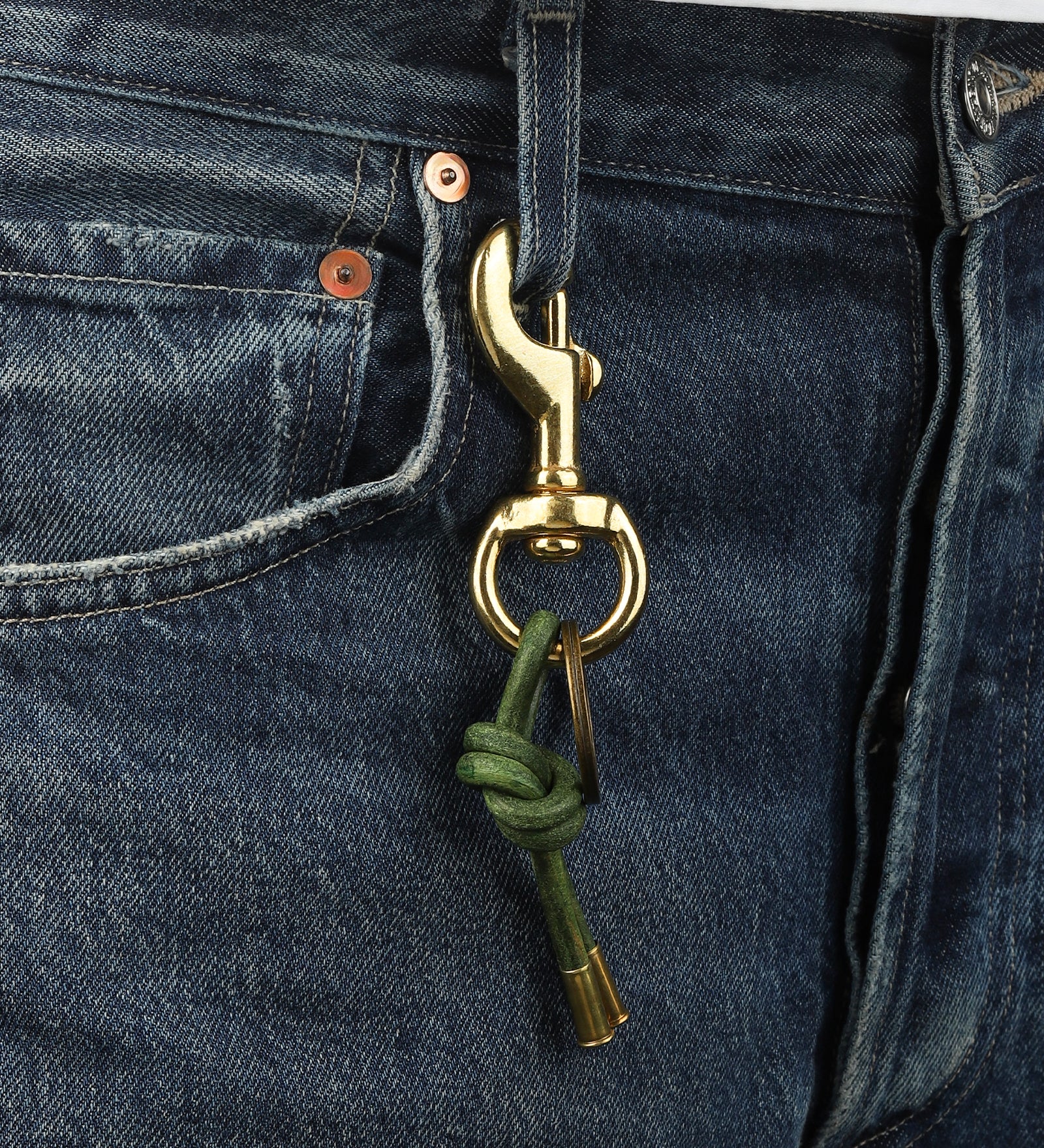 Tres Cuervos-Leather Knot Keychain-Accessories-Blue Ruby Jewellery-Vancouver Canada