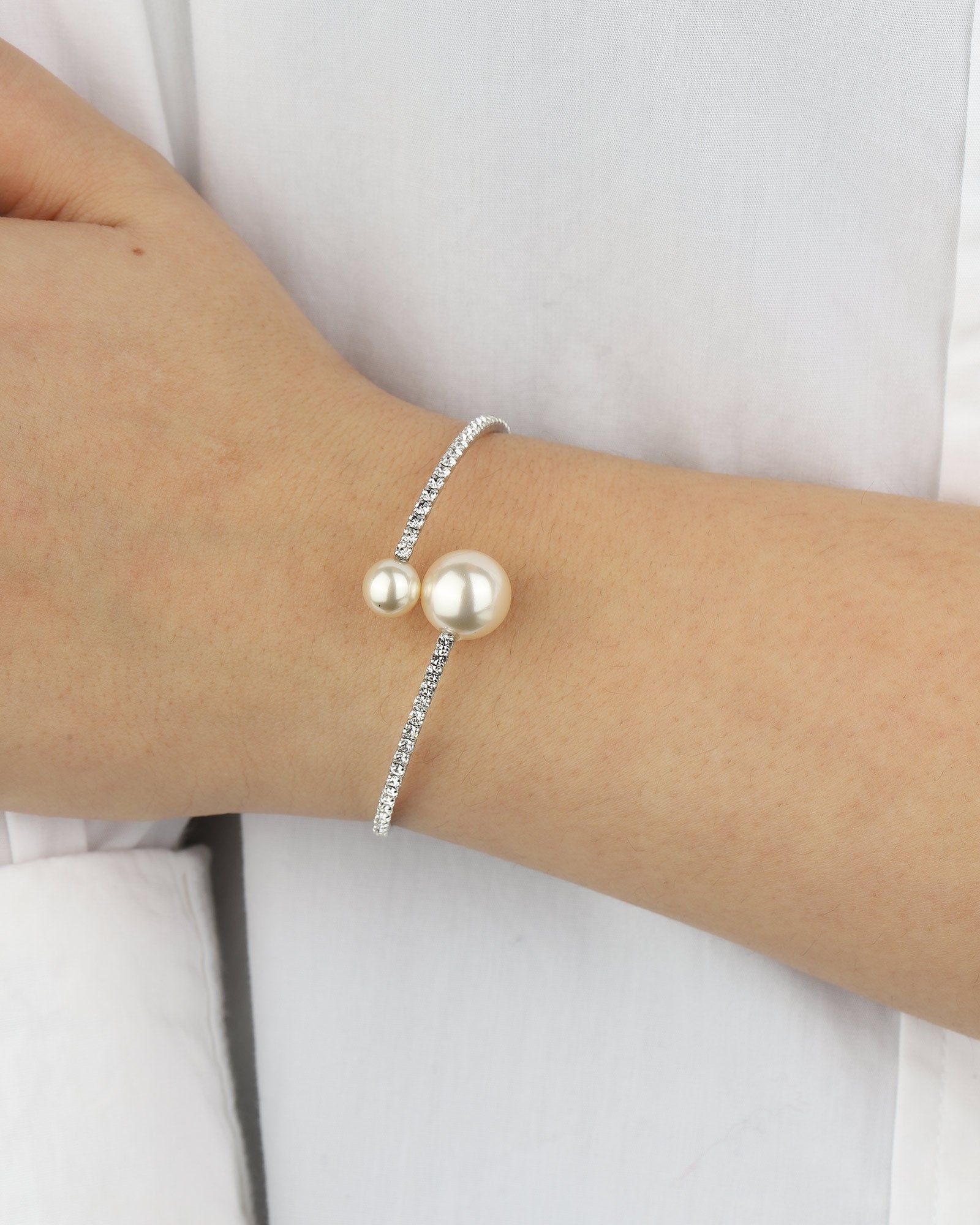 1 Row 2 Pearl Bracelet Silver Tone, White Crystal