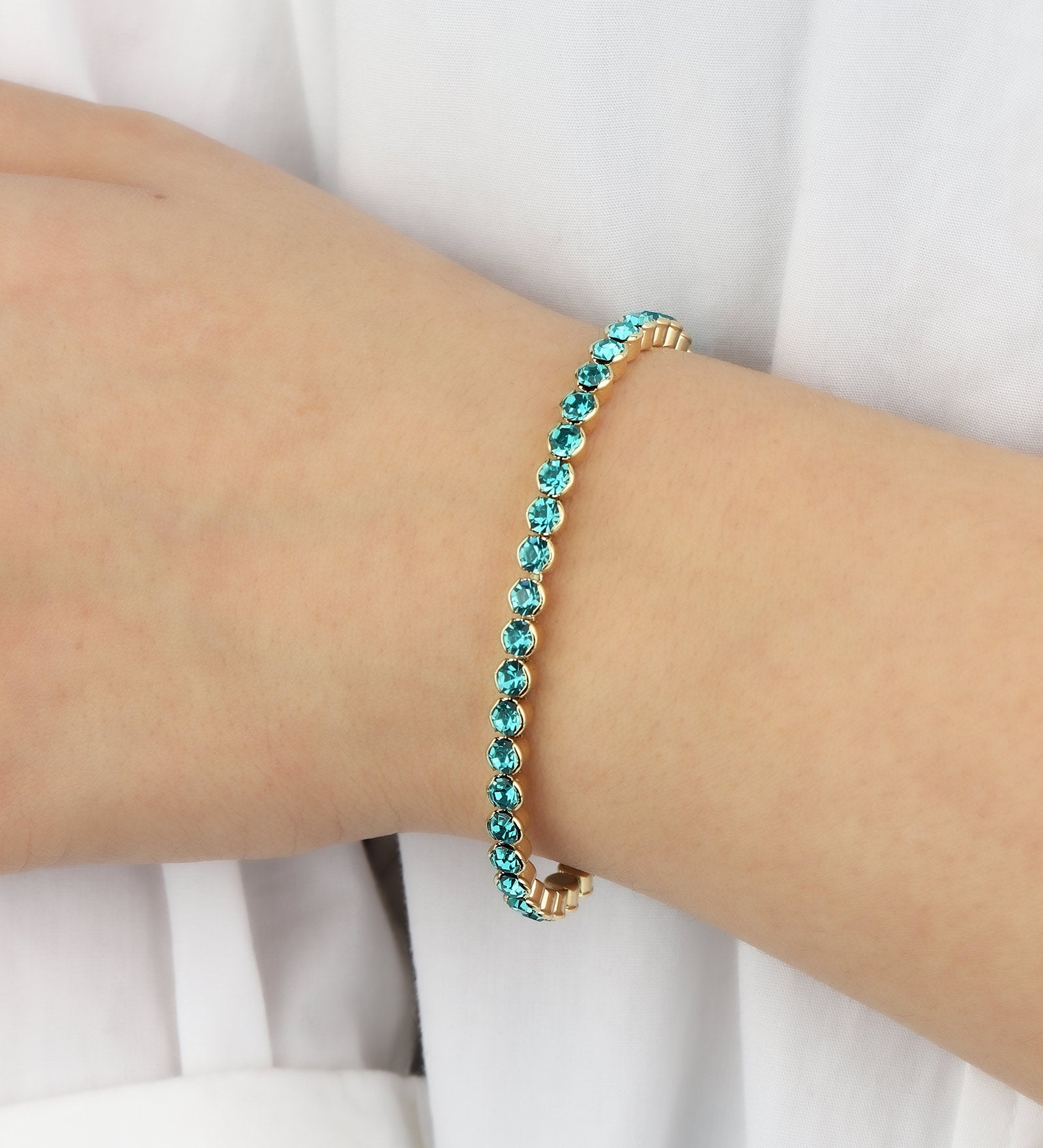 1 Row 4mm Crystal Stretch Bracelet Gold Tone, Zircon Crystal