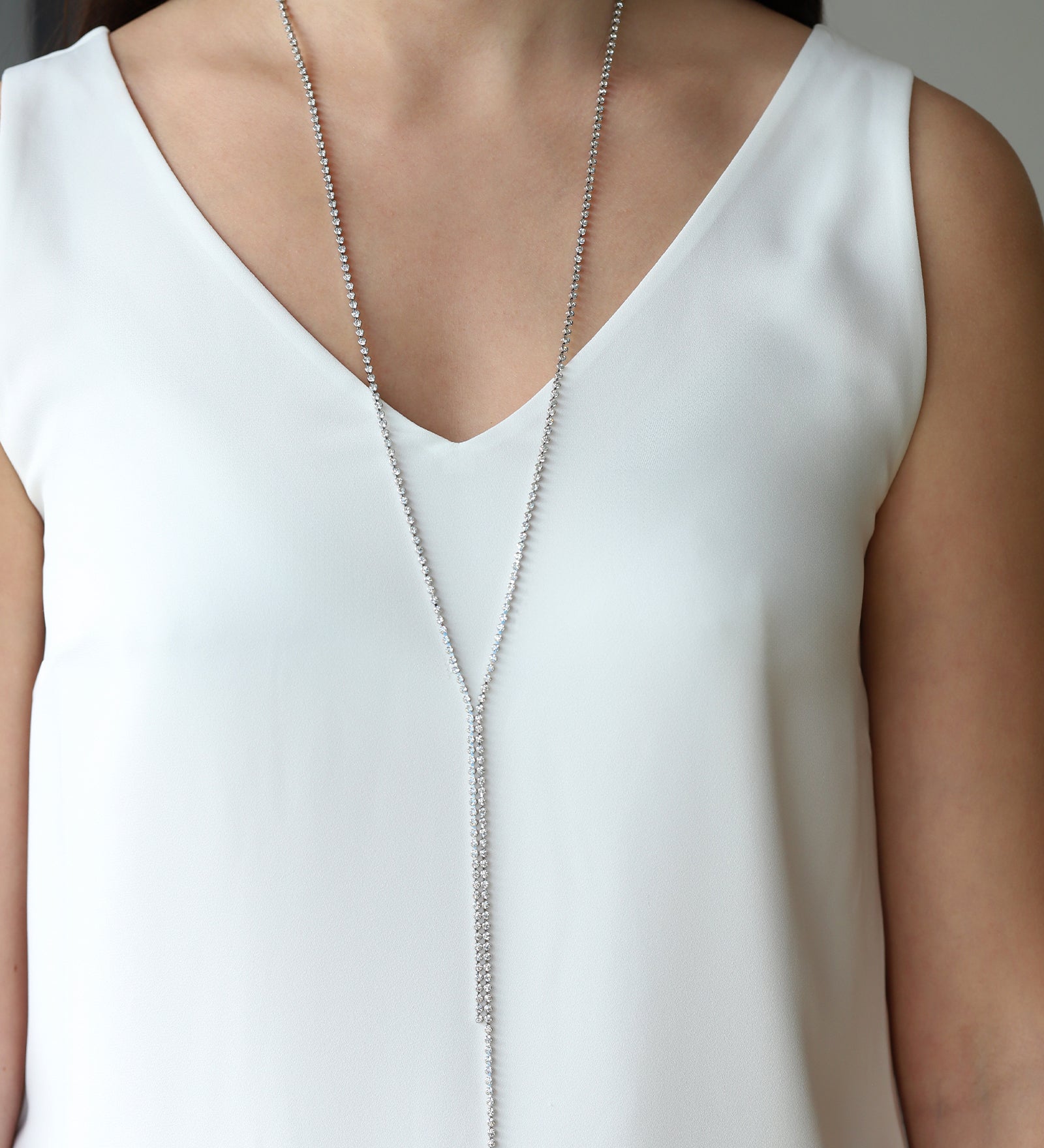 Bezel Crystal Lariat Silver Plated, White Crystal