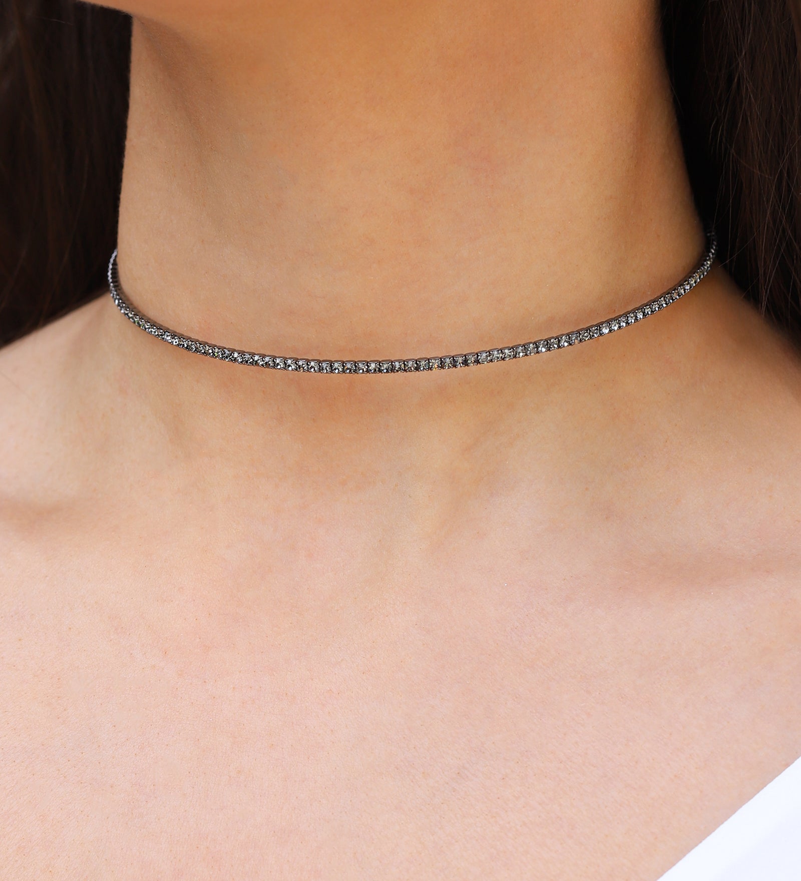 1 Row Crystal Choker Gunmetal Plated, Black Diamond Crystal