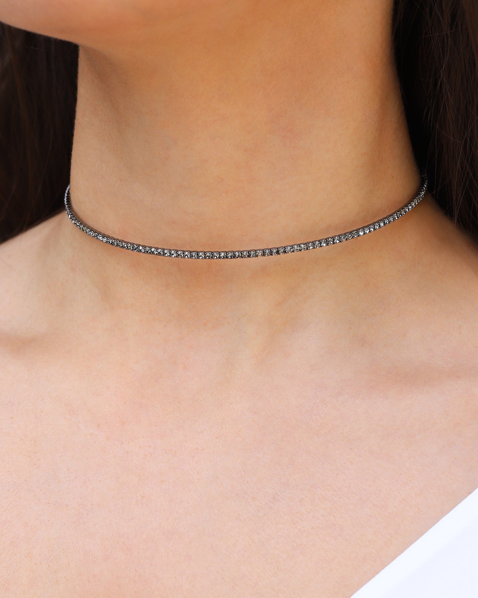 1 Row Crystal Choker Gunmetal Plated, Black Diamond Crystal