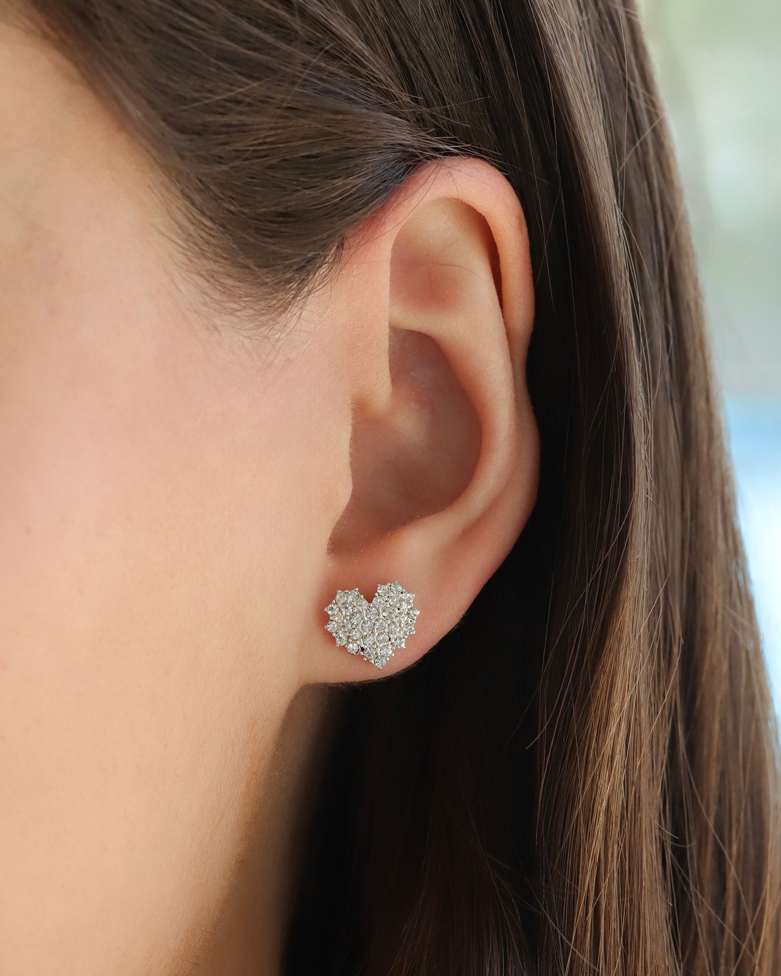 Pavé Heart Studs Silver Plated, White Crystal