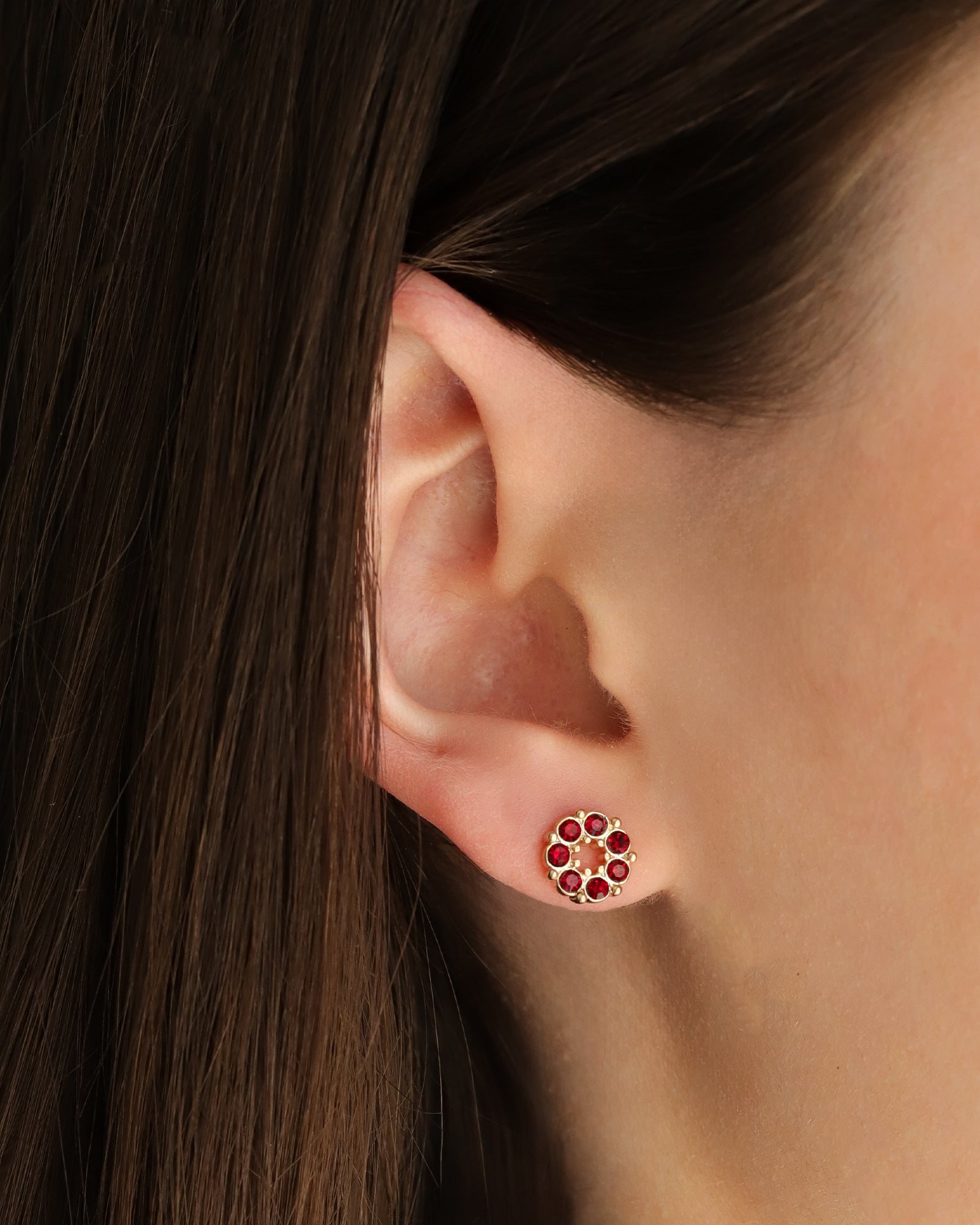 Circle Crystal Studs Gold Plated, Siam Crystal