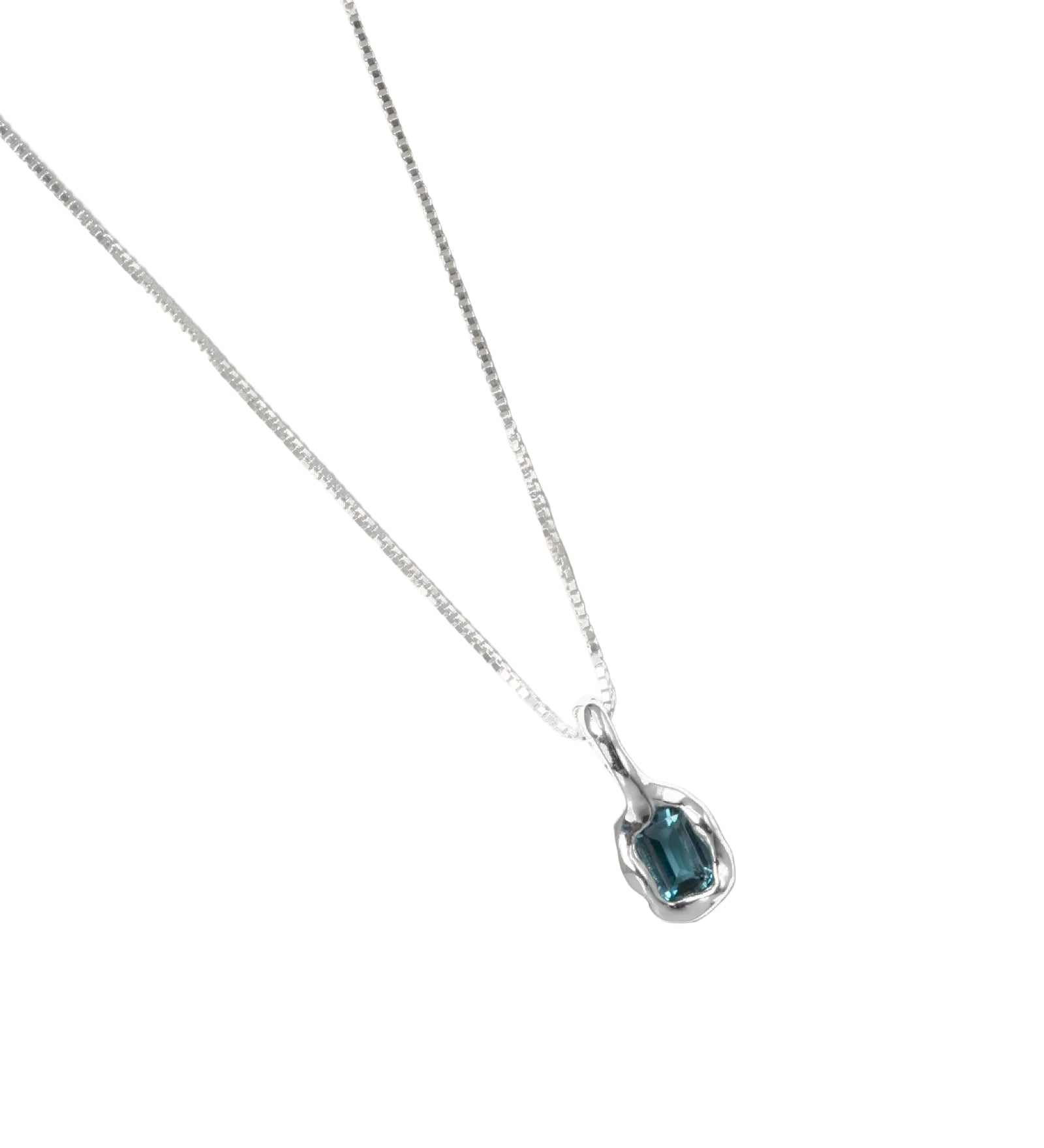 Uma Necklace Sterling Silver, Blue Topaz