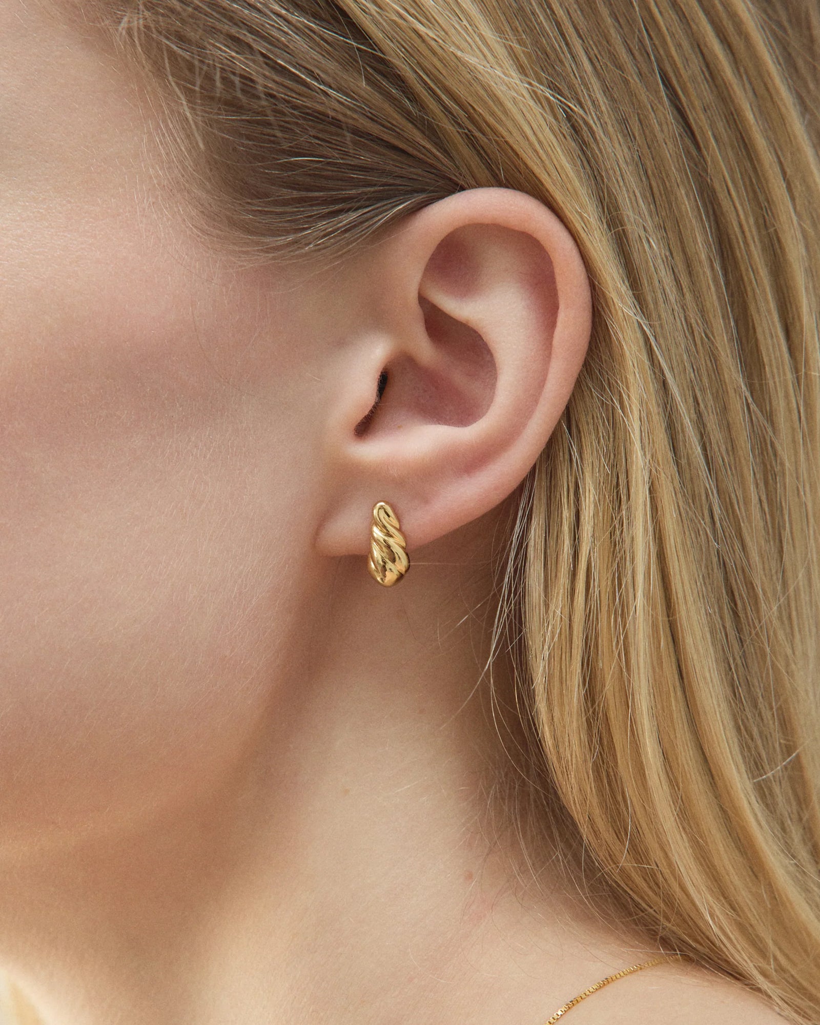 Jocelyn Studs 14k Gold Plated