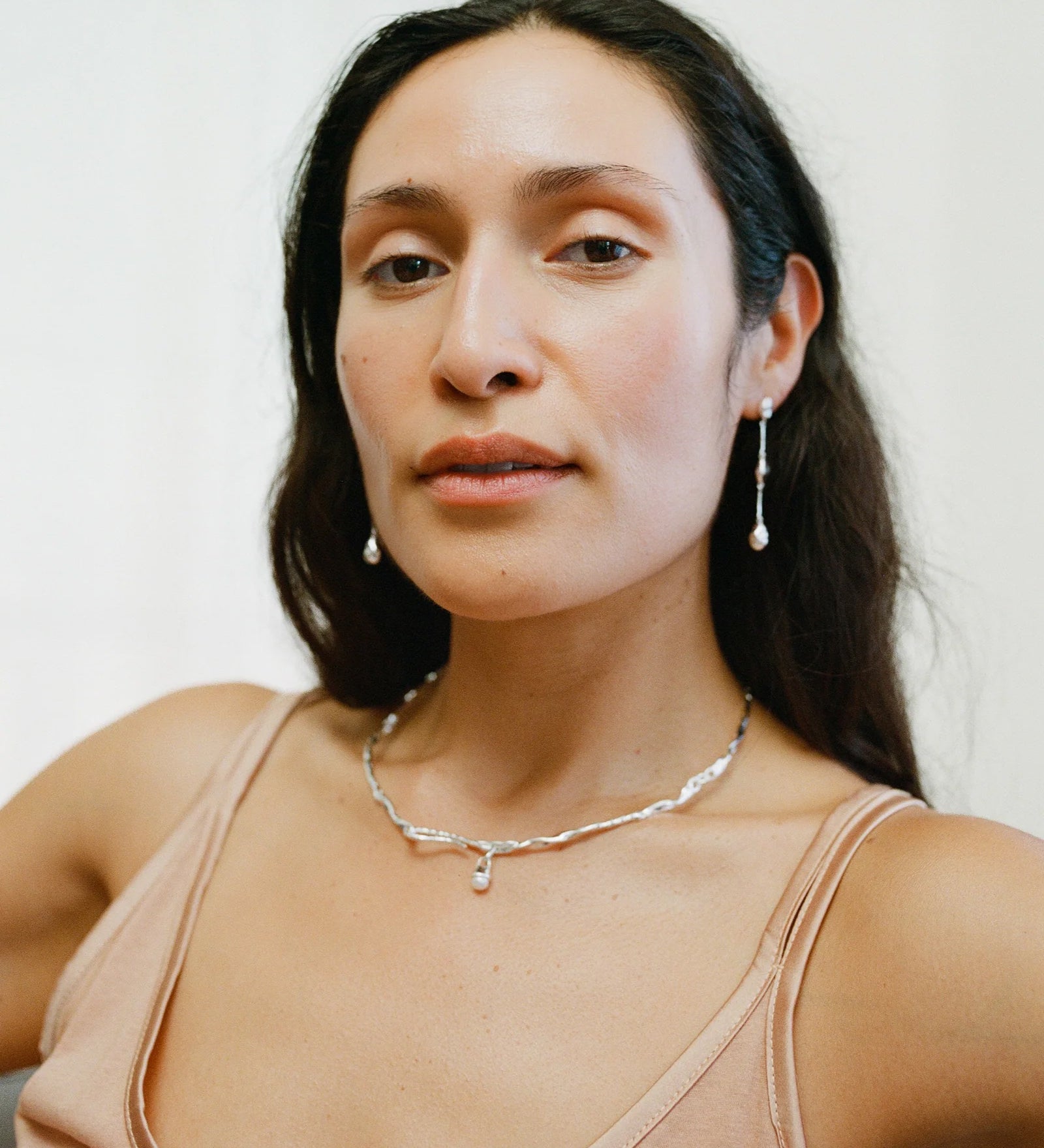 Finley Collar Necklace Silver Plated, Freshwater Pearl