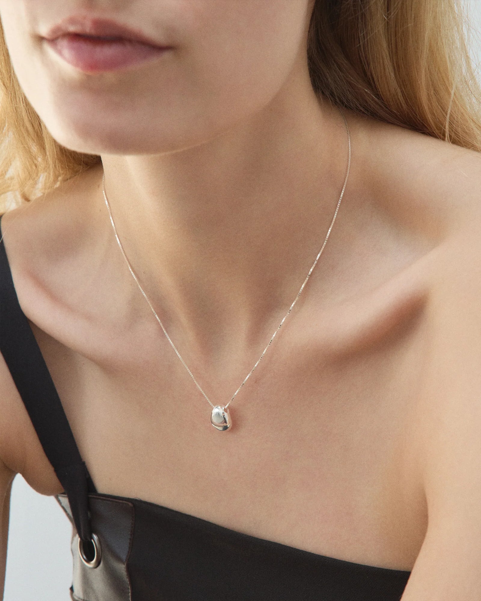 Small Naya Necklace Sterling Silver